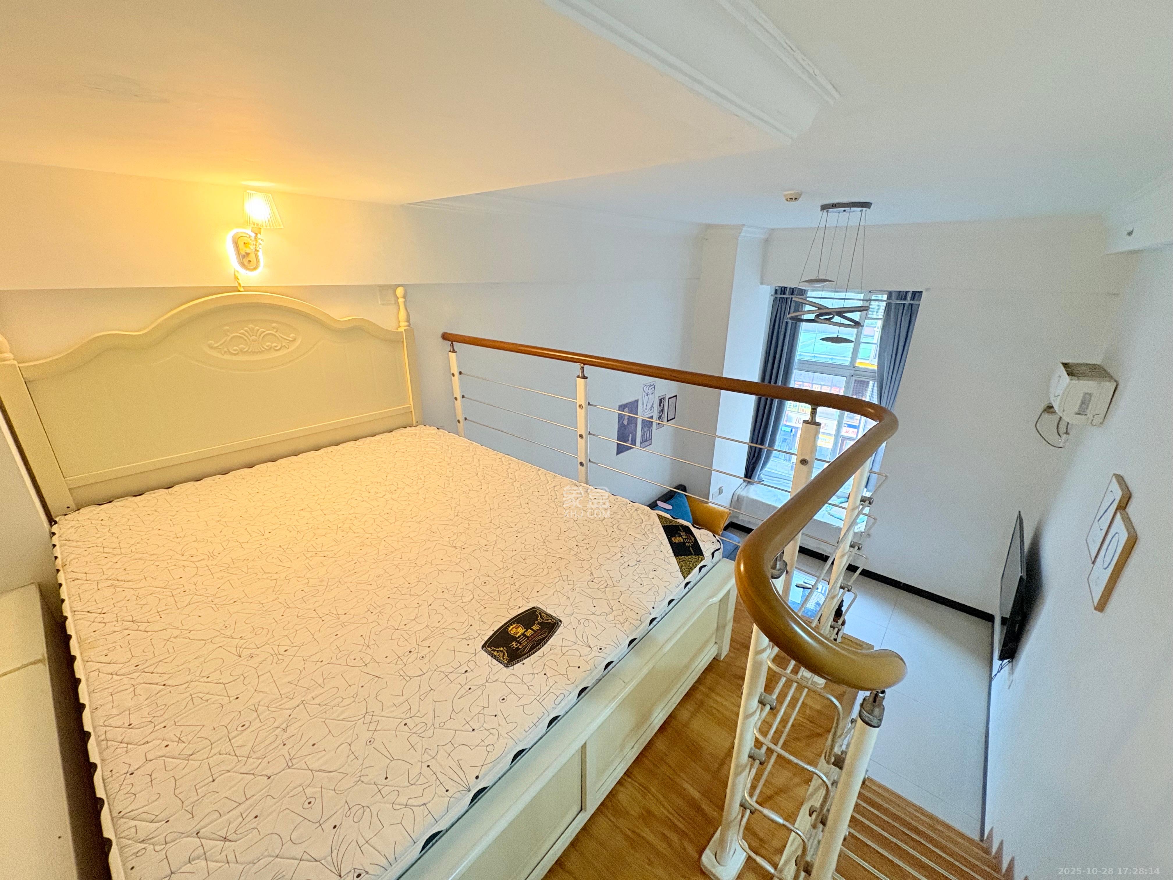 芙蓉万国城MOMA(卓越汇富苑) 1室1厅1卫 1400.0元/月 芙蓉万国城MOMA(卓越汇富苑) 1室1厅1卫 1400.0元/月室内图