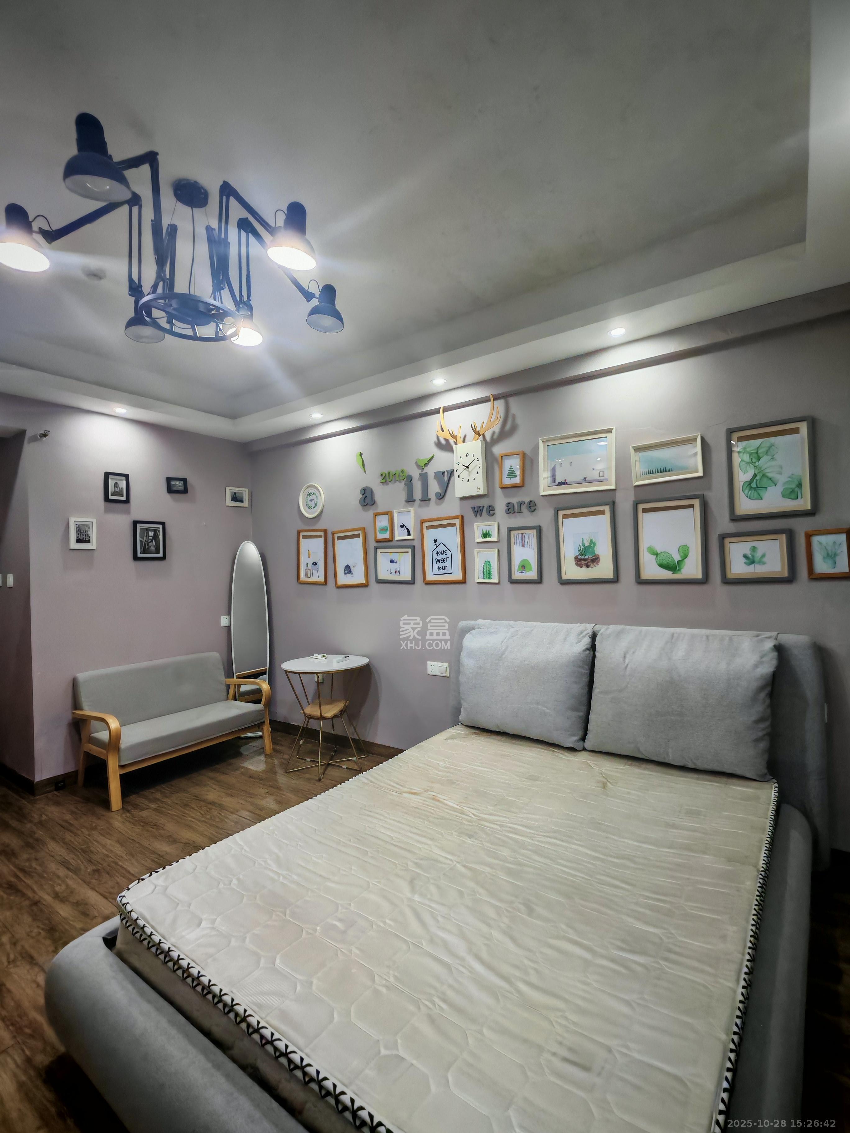 阳光锦城  1室1厅1卫    1700.0元/月 阳光锦城  1室1厅1卫    1700.0元/月室内图