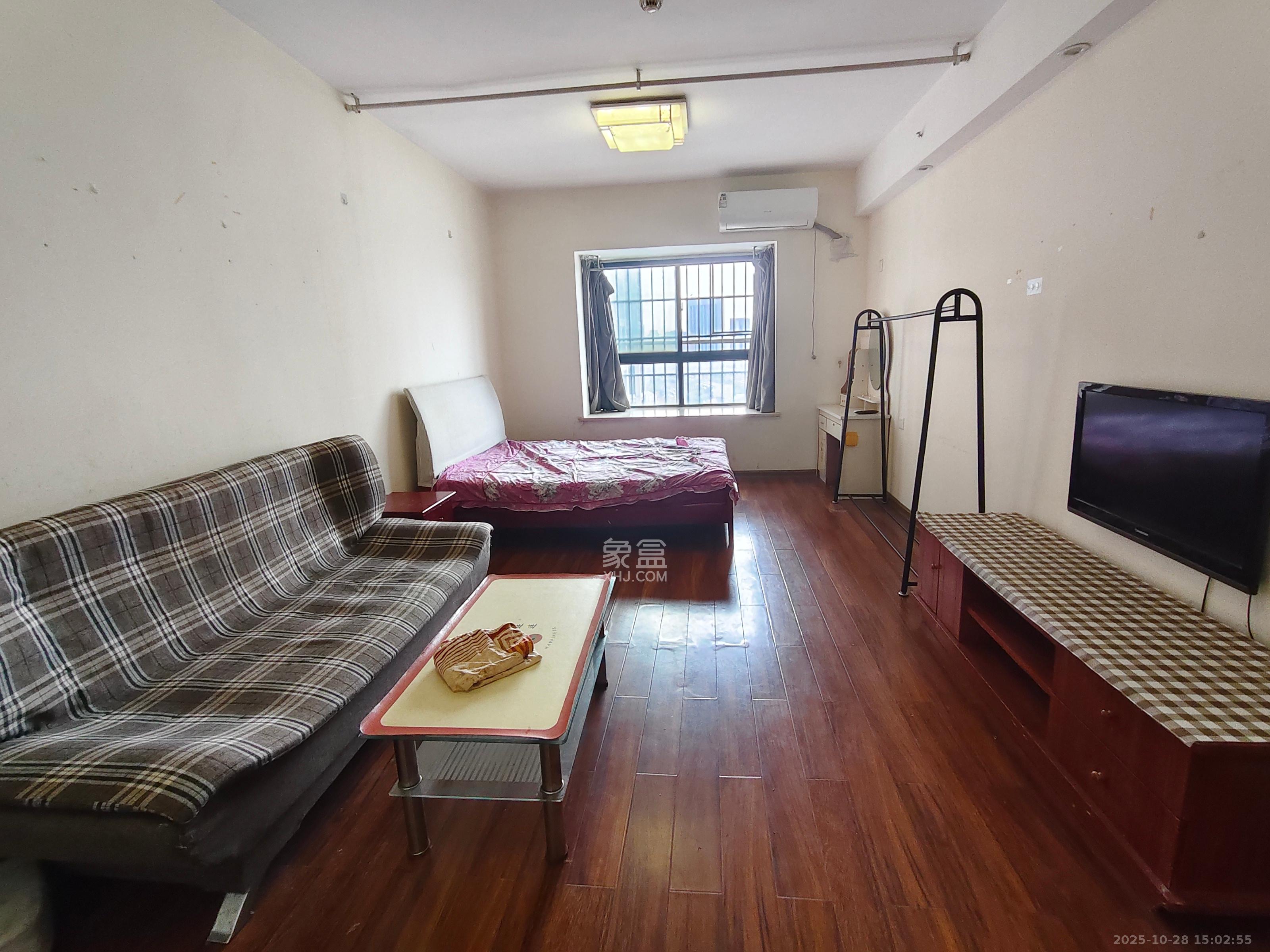 曙光领峰(曙光家园)  1室1厅1卫    1500.0元/月 曙光领峰(曙光家园)  1室1厅1卫    1500.0元/月