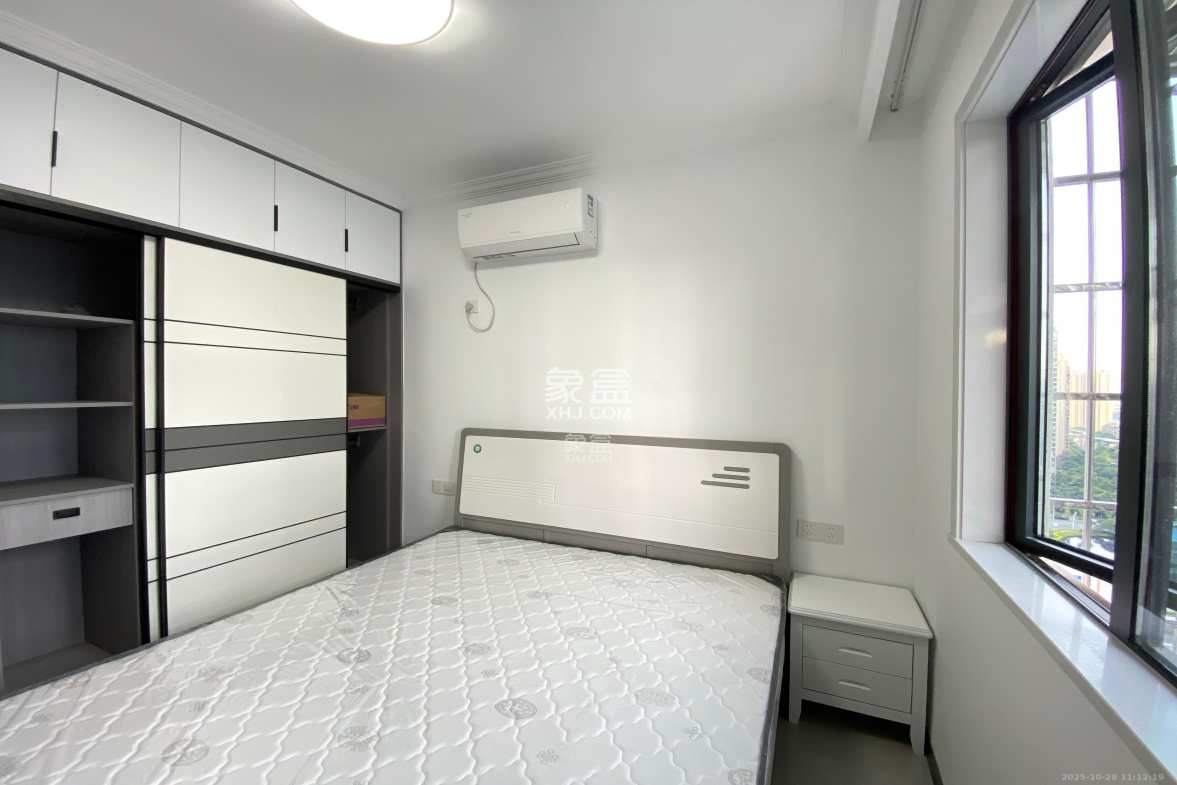 旭日嘉苑  2室2厅1卫    2600.0元/月 旭日嘉苑  2室2厅1卫    2600.0元/月室内图