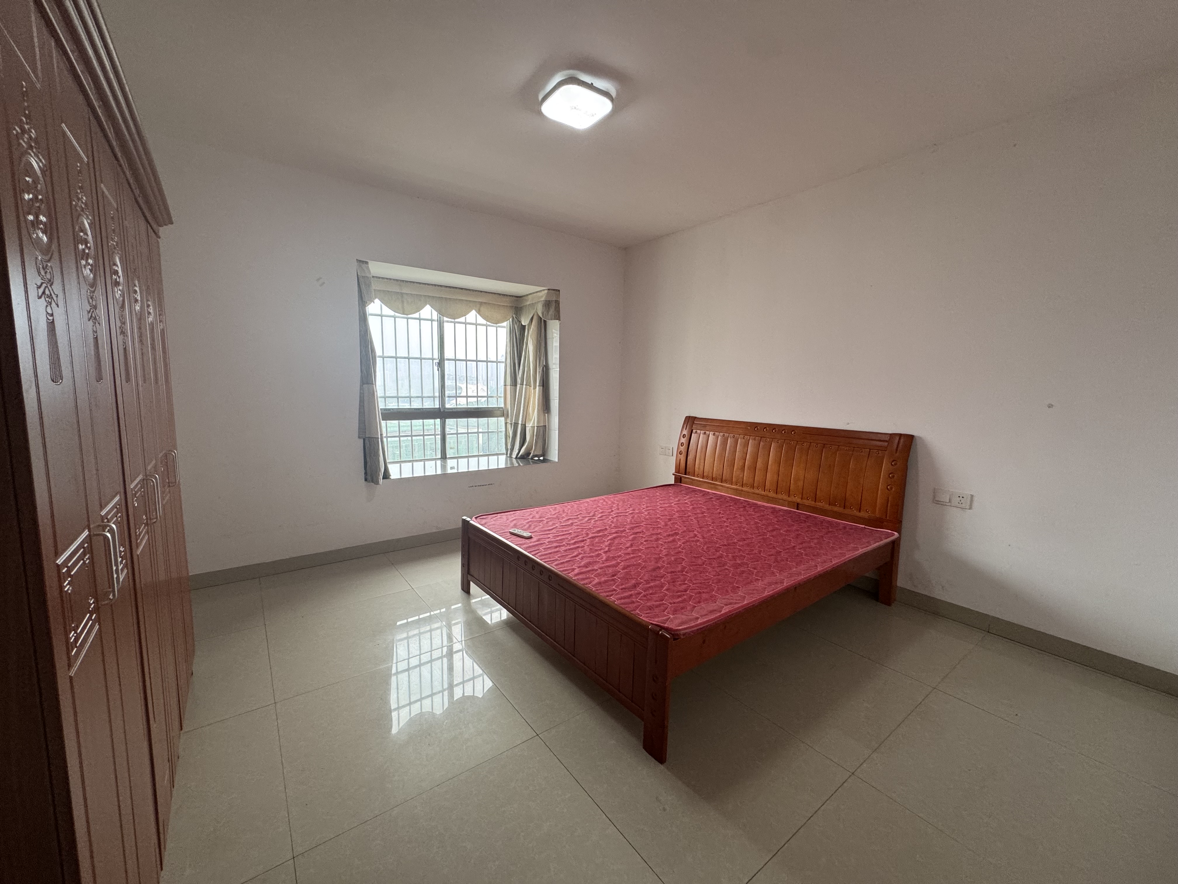 中电怡和苑 2室2厅1卫 1200.0元/月 中电怡和苑 2室2厅1卫 1200.0元/月室内图