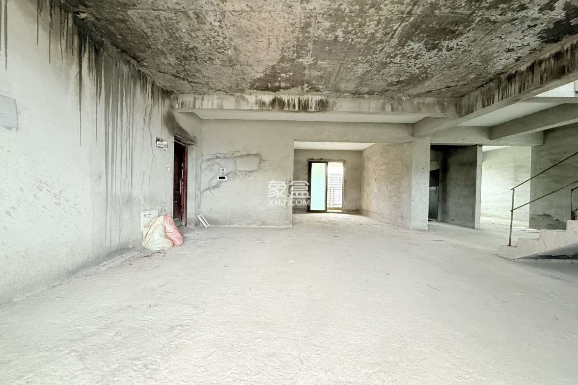 海岛国际名城 5室2厅2卫 330.0万 海岛国际名城 5室2厅2卫 330.0万室内图