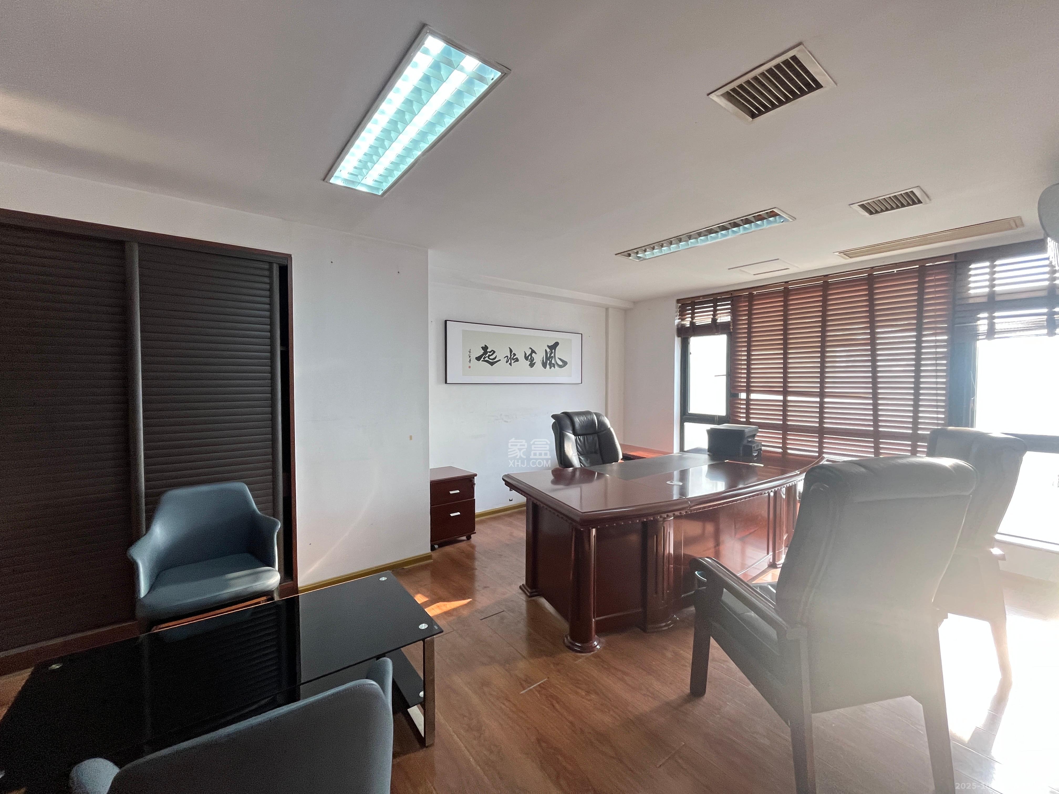 华翼府   168.0㎡      4600.0元/月室内图