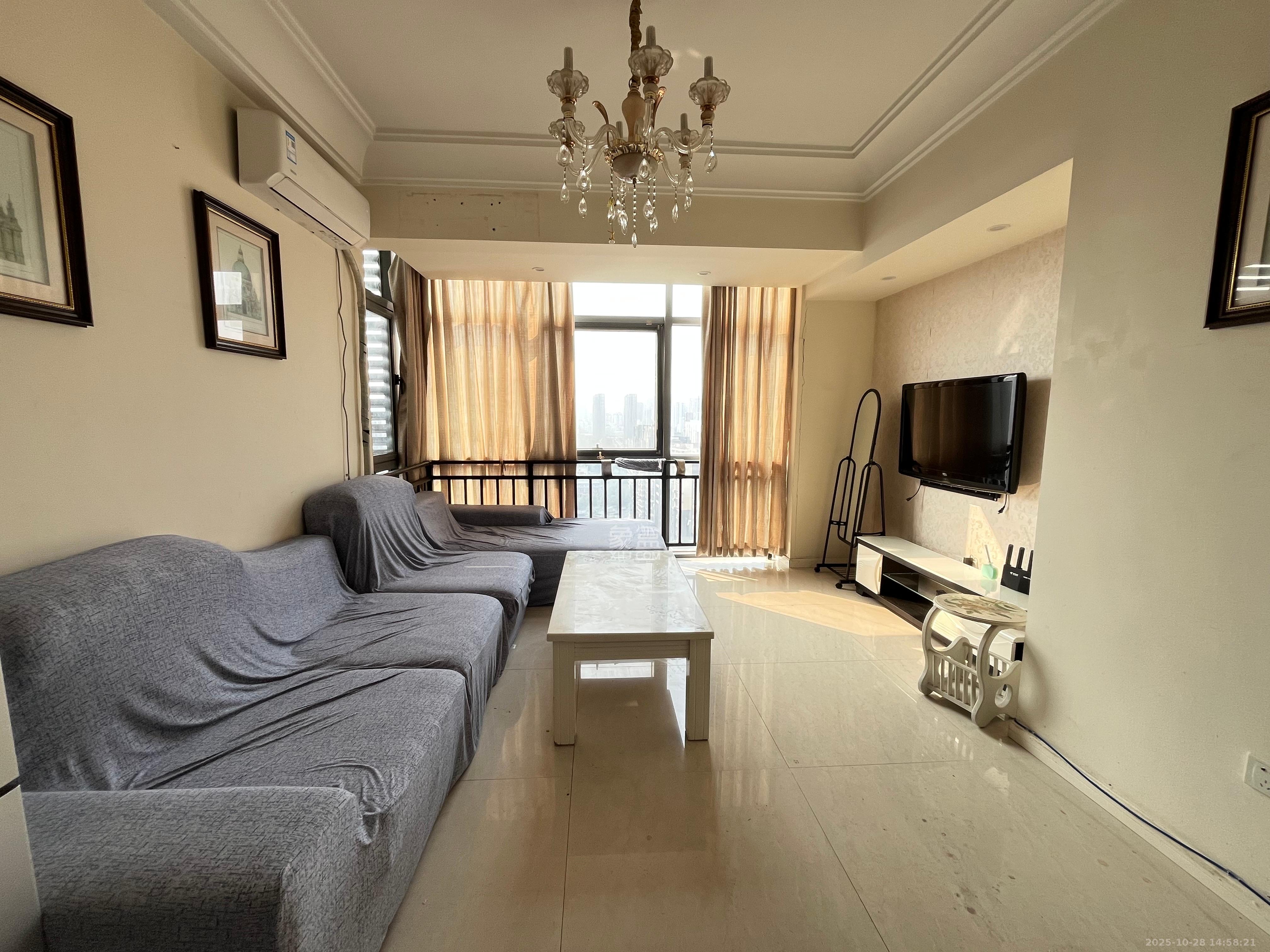 西子一间 2室2厅1卫 2100.0元/月 西子一间 2室2厅1卫 2100.0元/月室内图