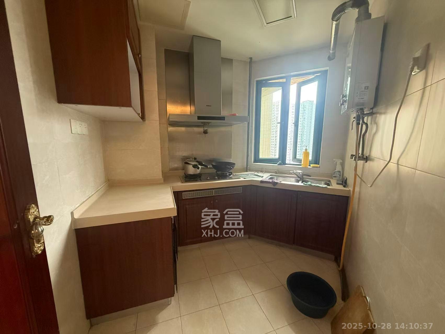 恒大翡翠华庭 2室2厅1卫 1480.0元/月 恒大翡翠华庭 2室2厅1卫 1480.0元/月室内图