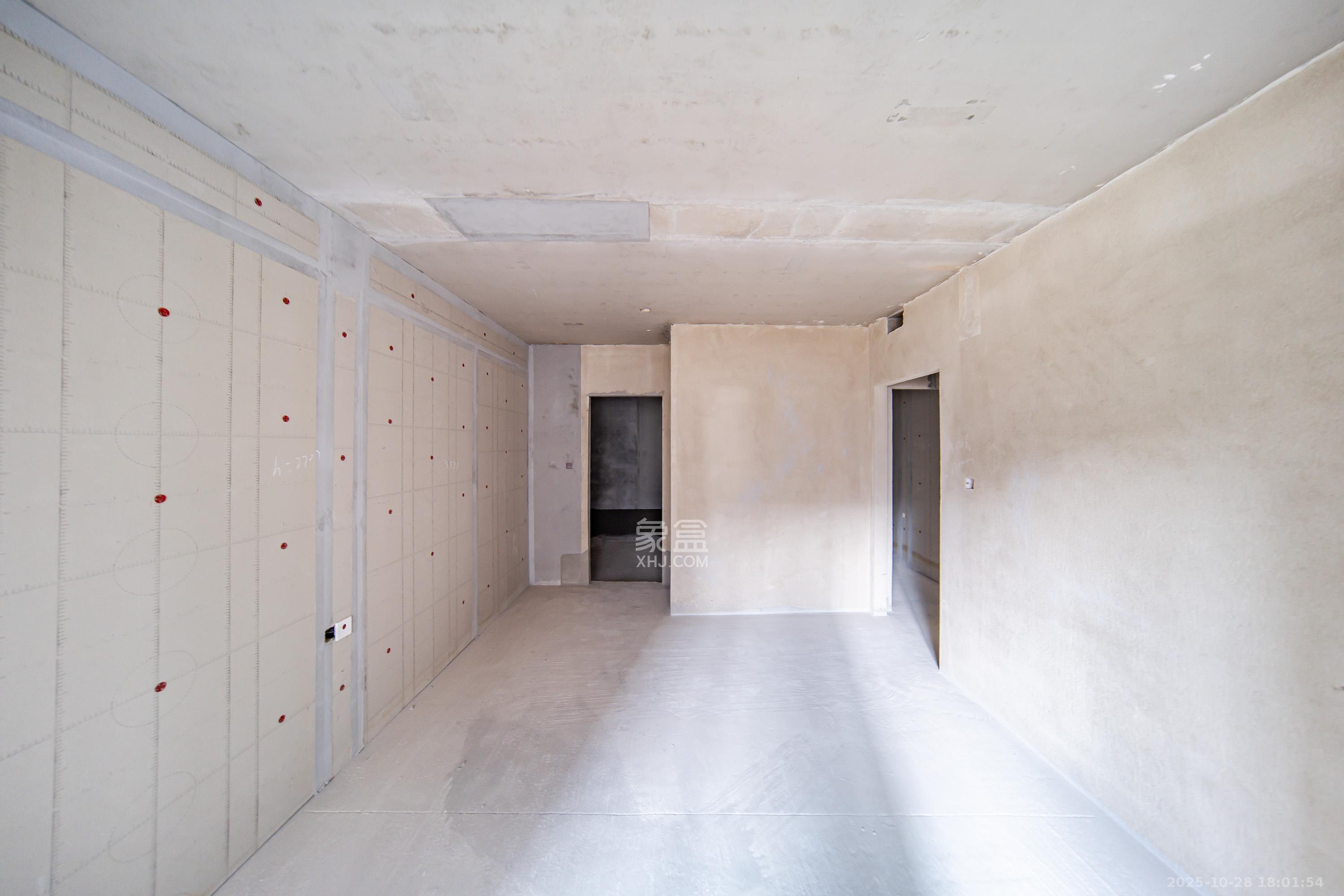 城发恒伟洋湖映2009 4室2厅2卫 140.0万 城发恒伟洋湖映2009 4室2厅2卫 140.0万卧室