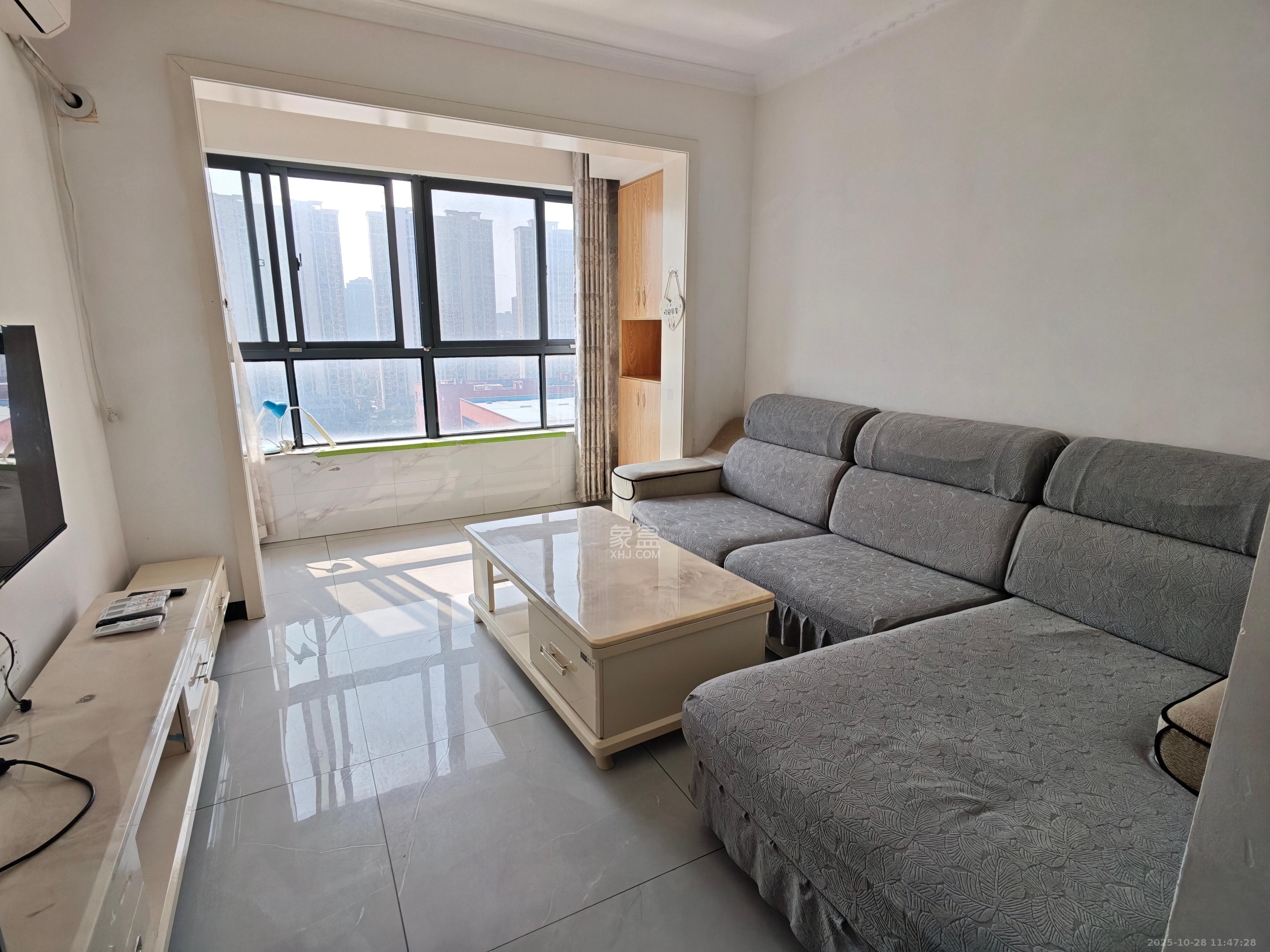 水墨林溪 3室2厅1卫 2400.0元/月 水墨林溪 3室2厅1卫 2400.0元/月室内图