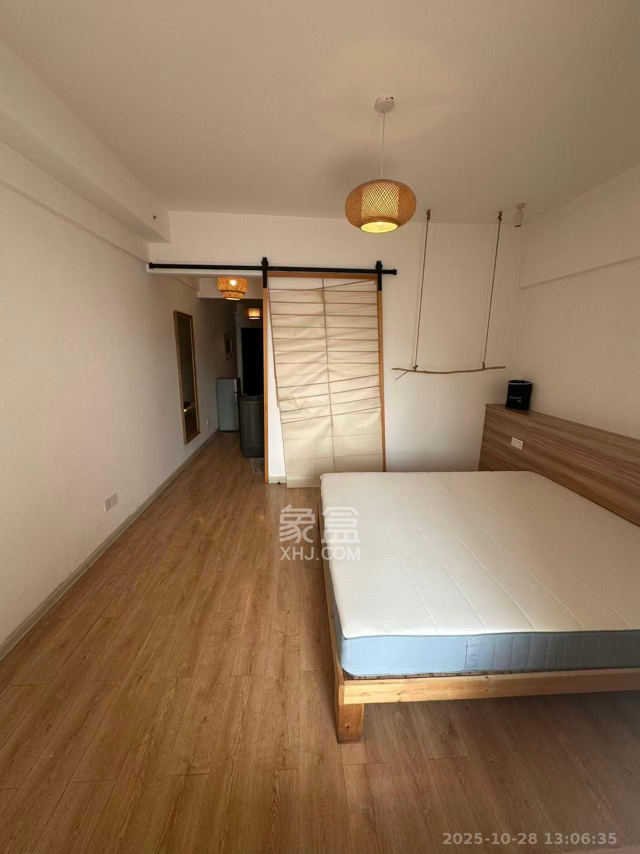 上城金都  1室1厅1卫    1700.0元/月 上城金都  1室1厅1卫    1700.0元/月室内图1