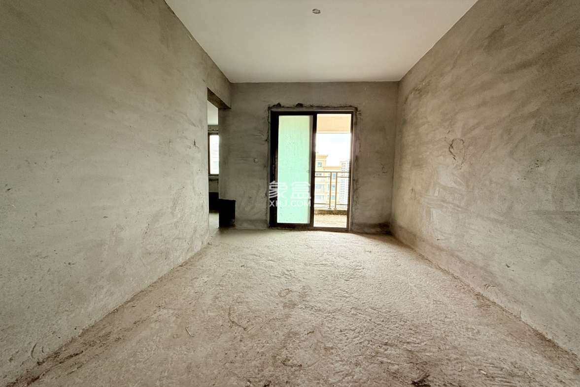 海岛国际名城 5室2厅2卫 330.0万 海岛国际名城 5室2厅2卫 330.0万室内图