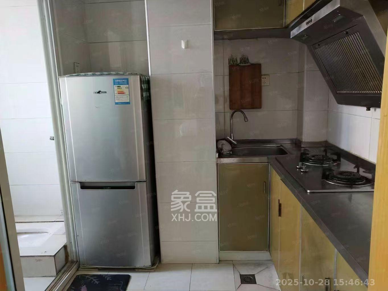 都市馨园  1室1厅1卫    1250.0元/月