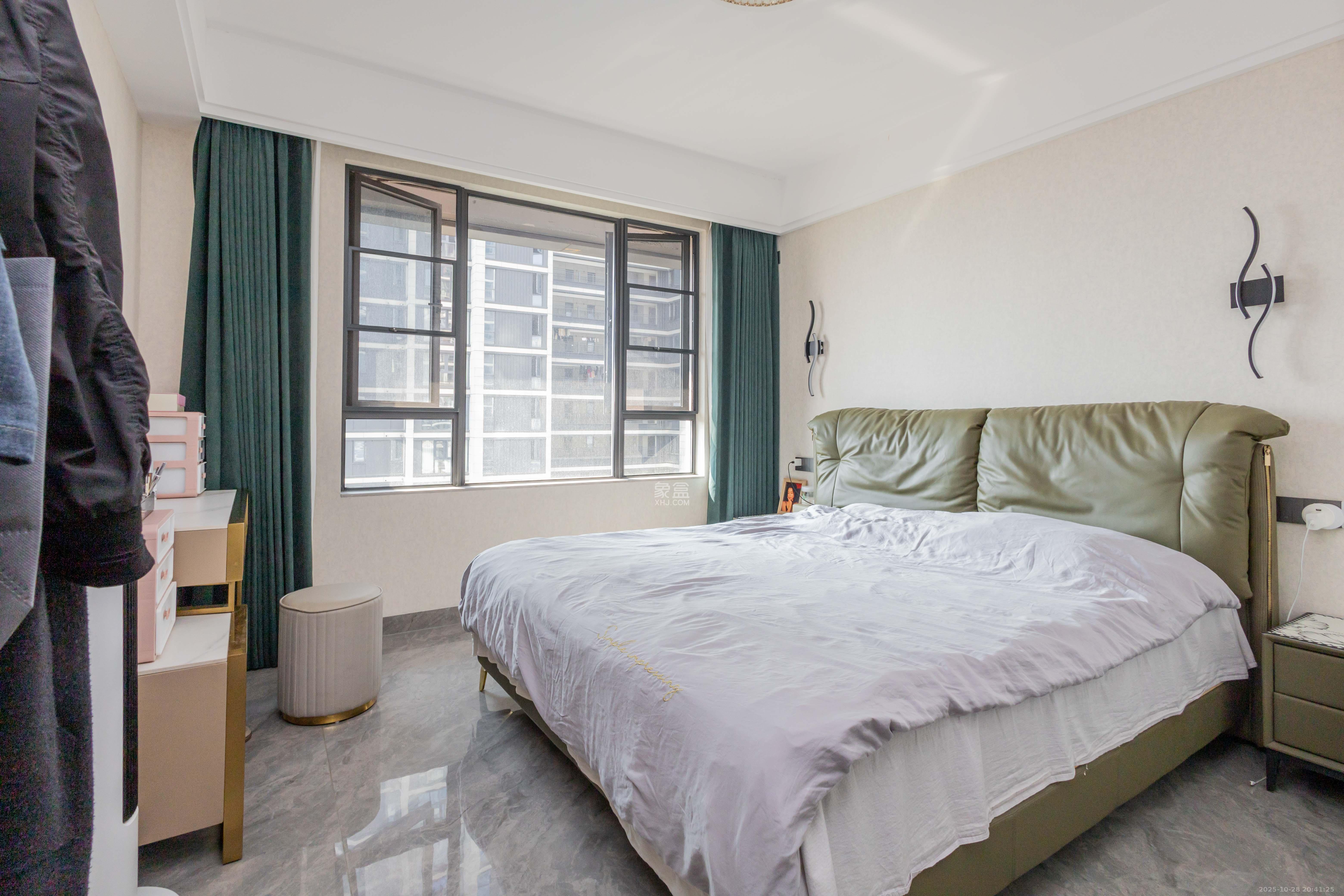 中交中央公园D5区  3室2厅2卫    158.0万 中交中央公园D5区  3室2厅2卫    158.0万卧室