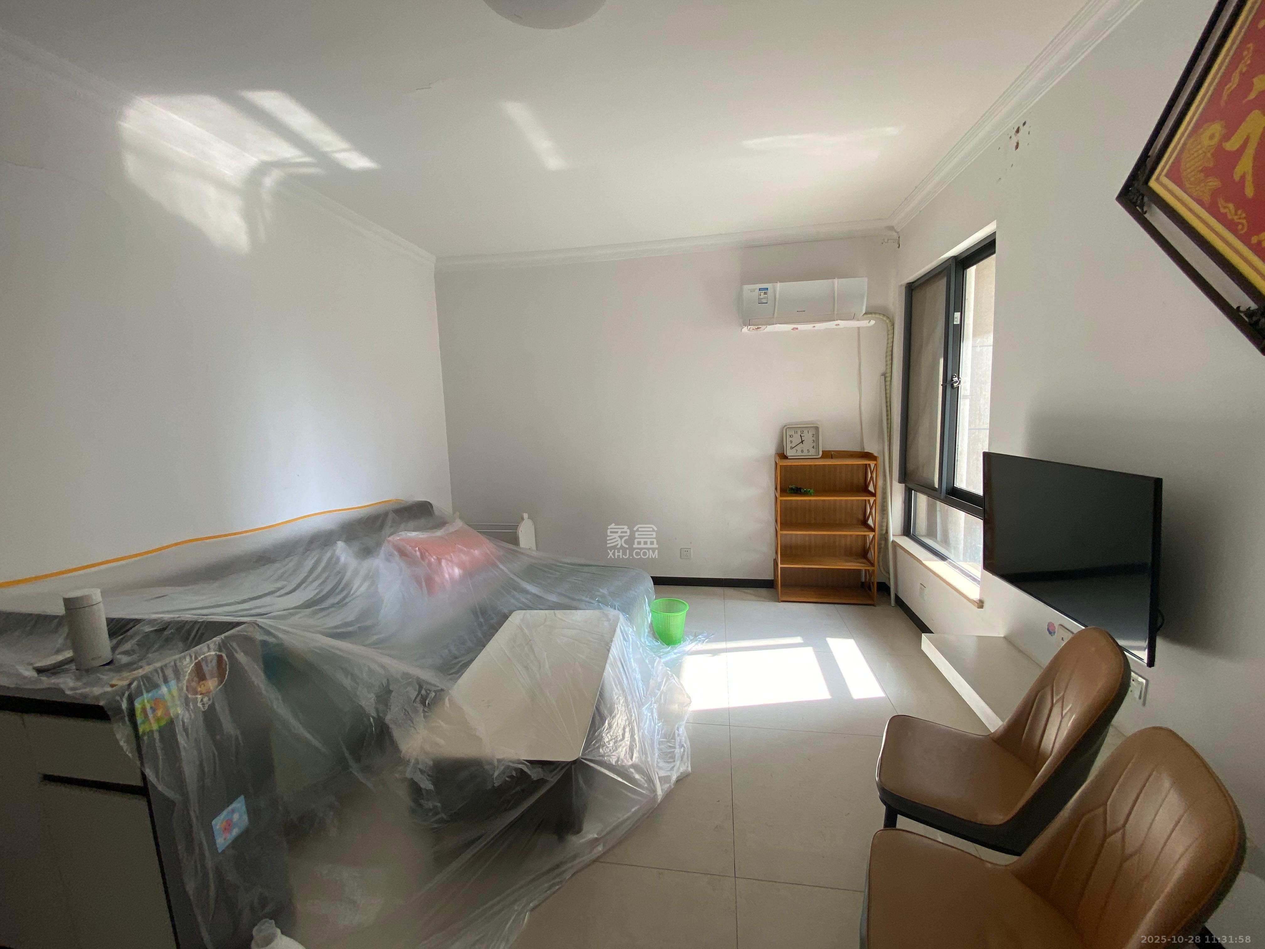 阳光锦城  2室2厅1卫    2500.0元/月