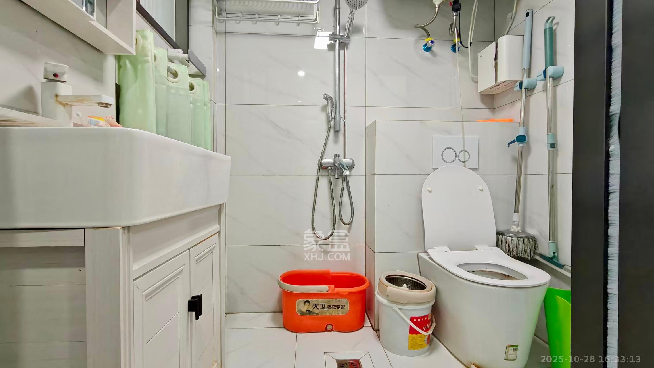 中国铁建京师璟台  2室1厅1卫    1500.0元/月