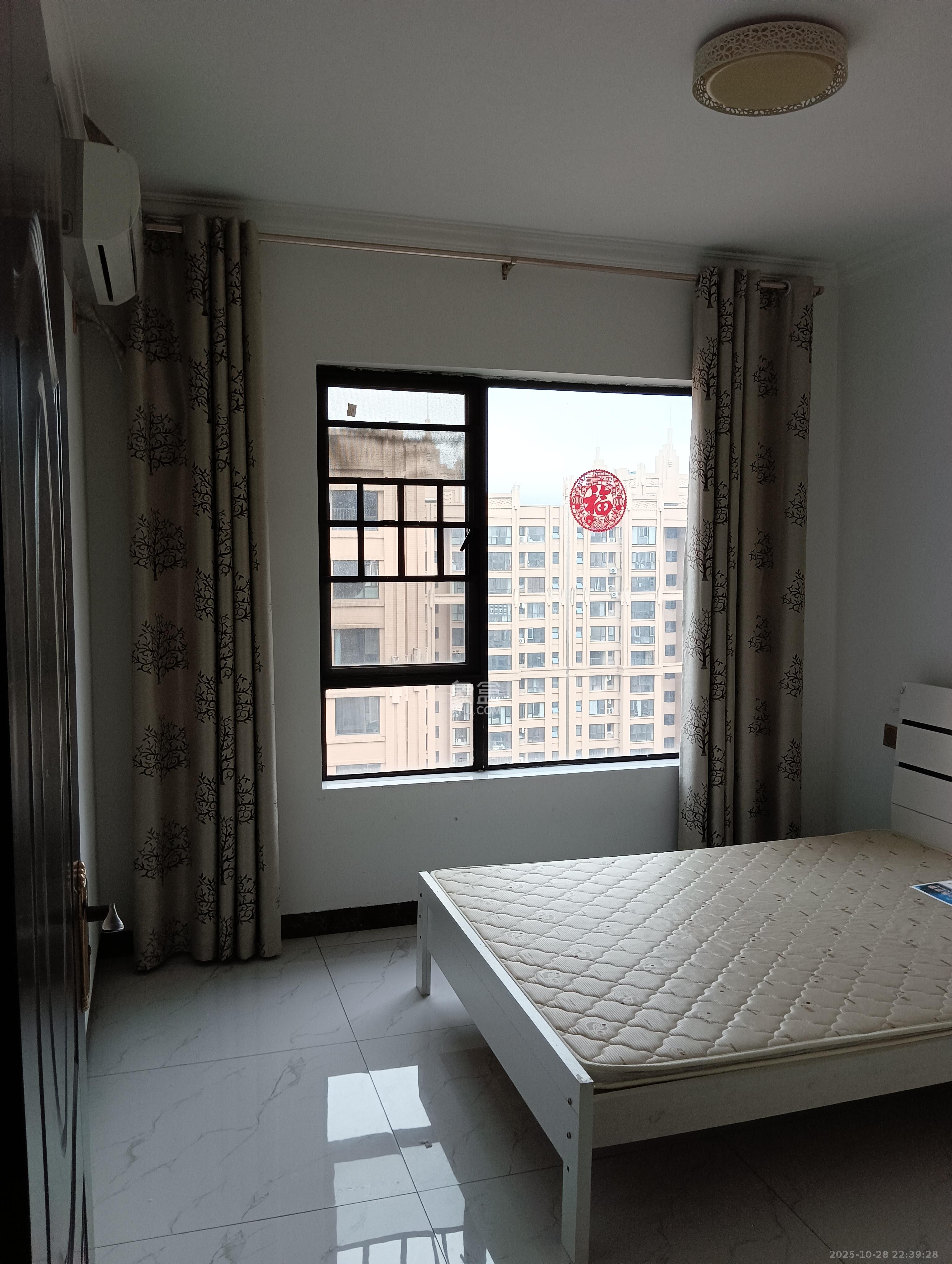 润和又一城 3室2厅1卫 1800.0元/月 润和又一城 3室2厅1卫 1800.0元/月室内图