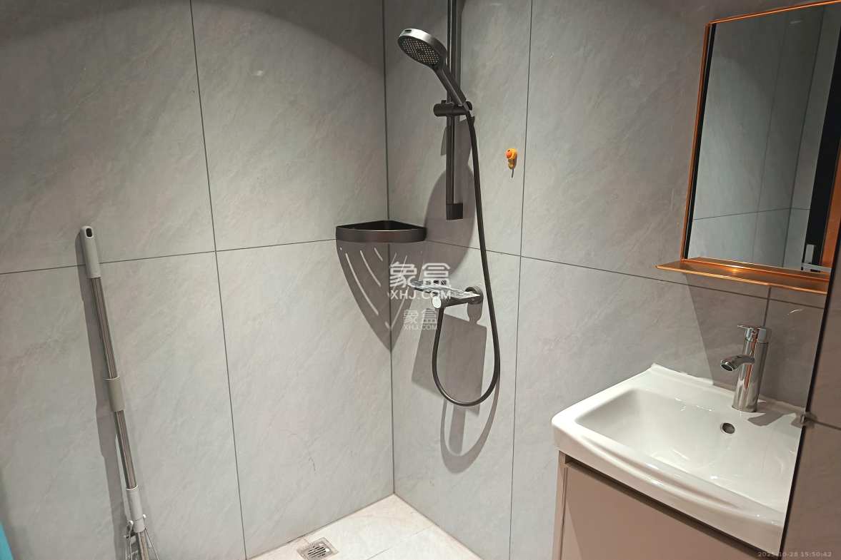 臻园 1室1厅1卫 1600.0元/月 臻园 1室1厅1卫 1600.0元/月室内图