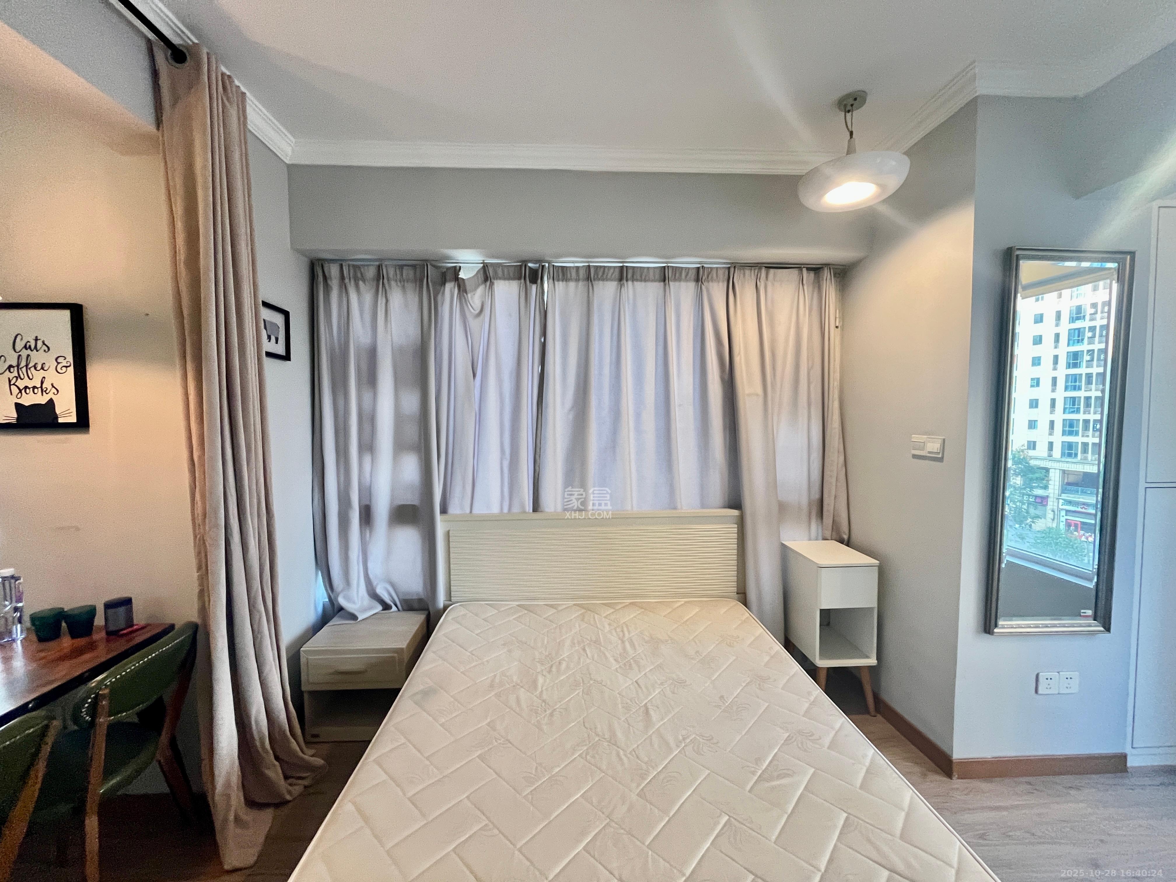 北辰三角洲E3区  1室1厅1卫    2800.0元/月室内图