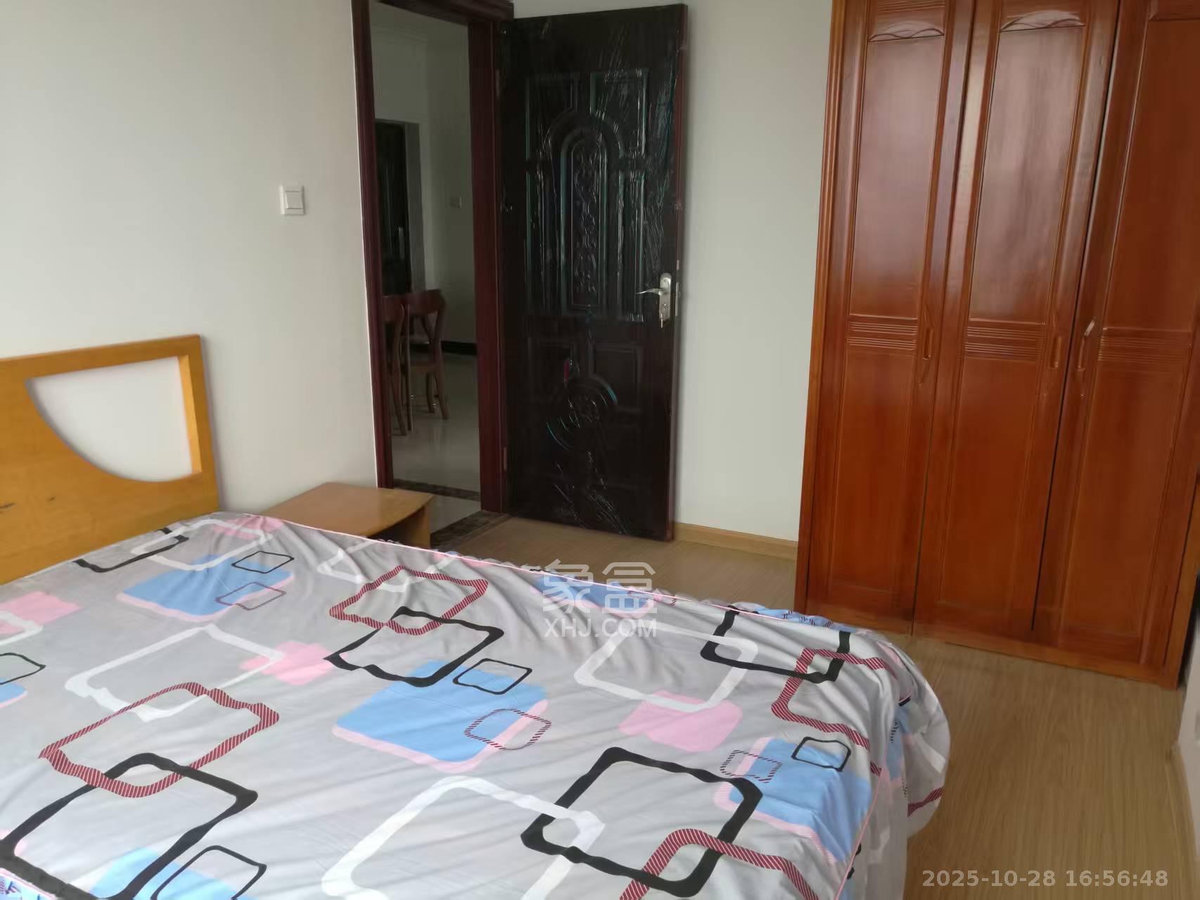 振业城二期  3室1厅1卫    2800.0元/月 振业城二期  3室1厅1卫    2800.0元/月室内图