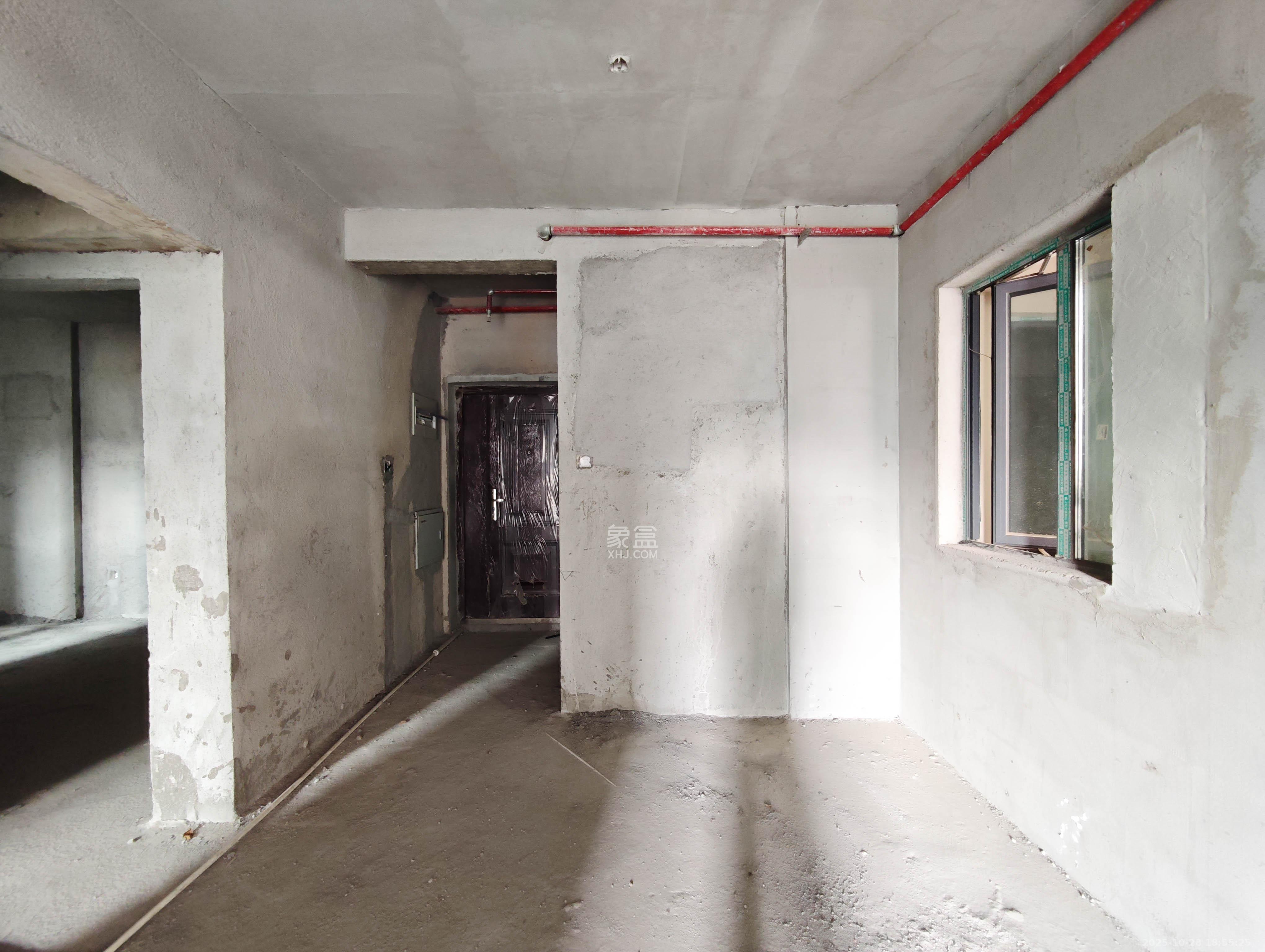 潇湘名城(新里程潇湘名城)  2室2厅1卫    70.0万其他