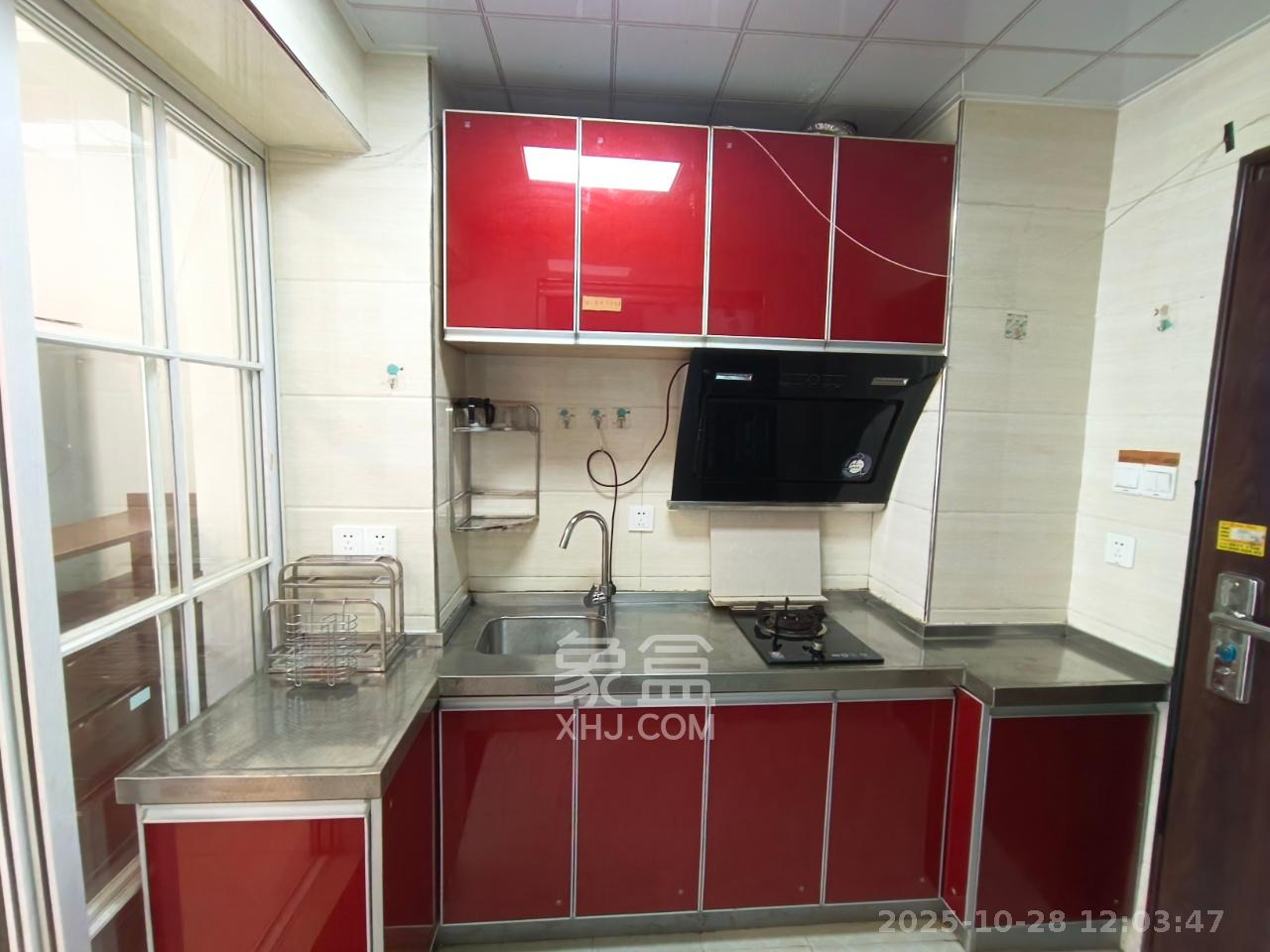 世纪桃花苑  1室1厅1卫    1400.0元/月 世纪桃花苑  1室1厅1卫    1400.0元/月室内图