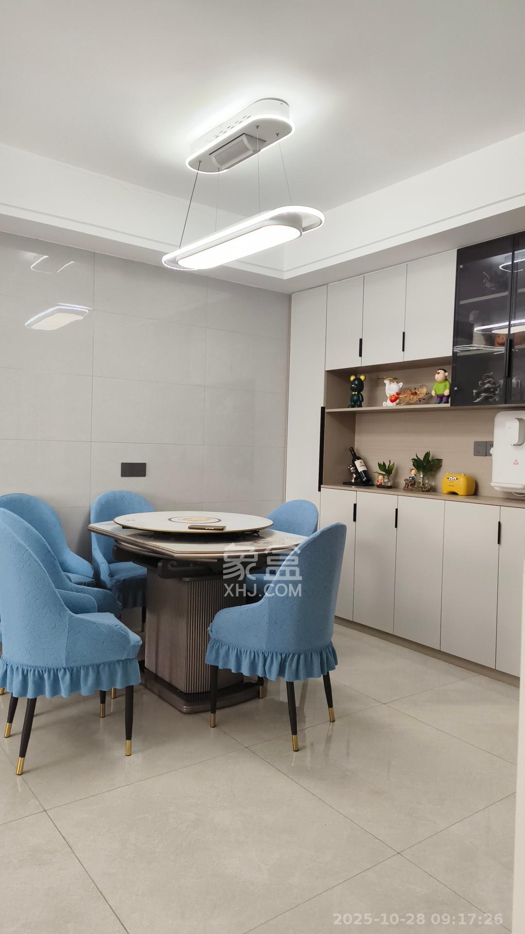 东岸梅园小区  2室2厅1卫    2600.0元/月 东岸梅园小区  2室2厅1卫    2600.0元/月室内图