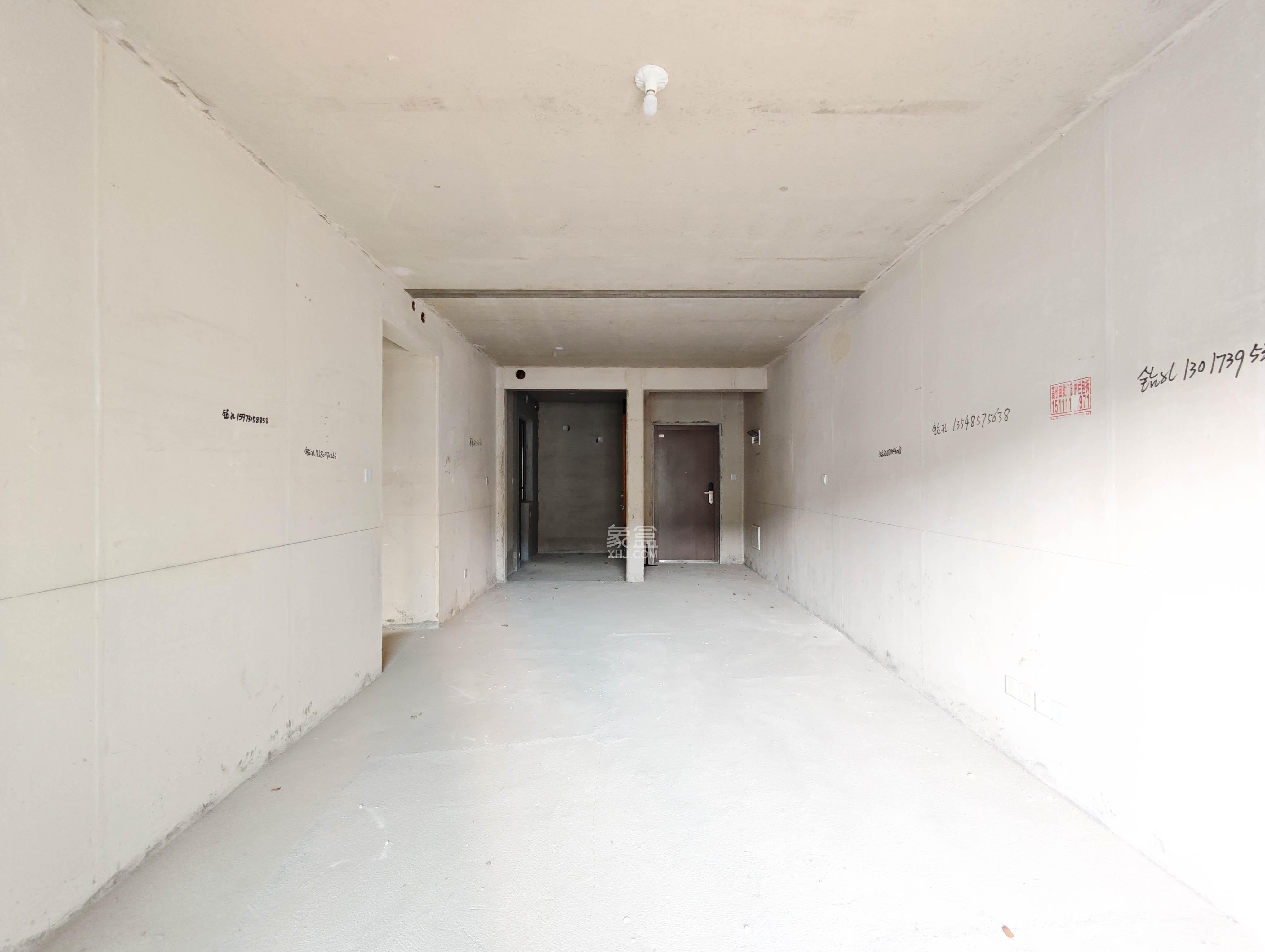 新城明昱东方 3室2厅1卫 78.0万 新城明昱东方 3室2厅1卫 78.0万客厅