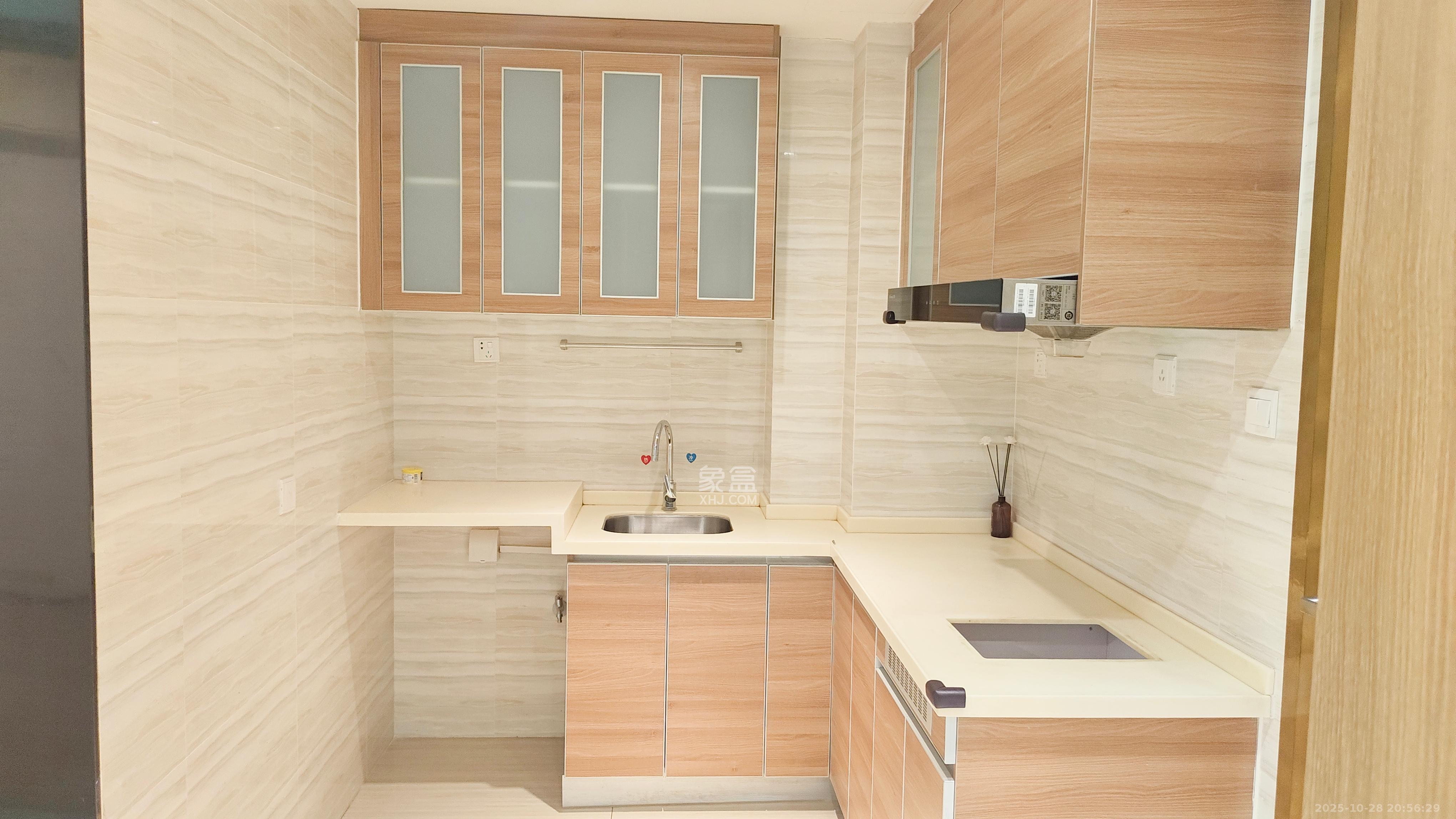 恒大国际广场  1室1厅1卫    2000.0元/月室内图