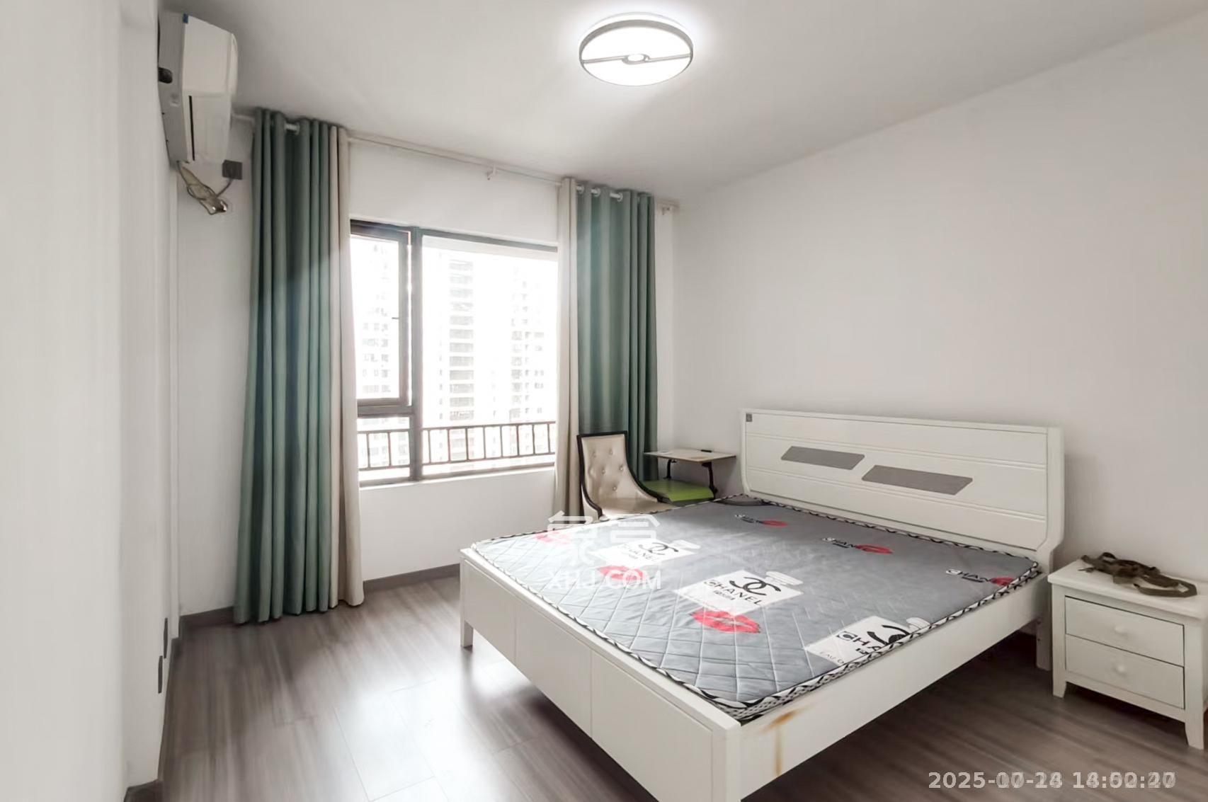 佳兆业云顶梅溪湖（佳兆业梅溪荟）  4室2厅2卫    3200.0元/月室内图