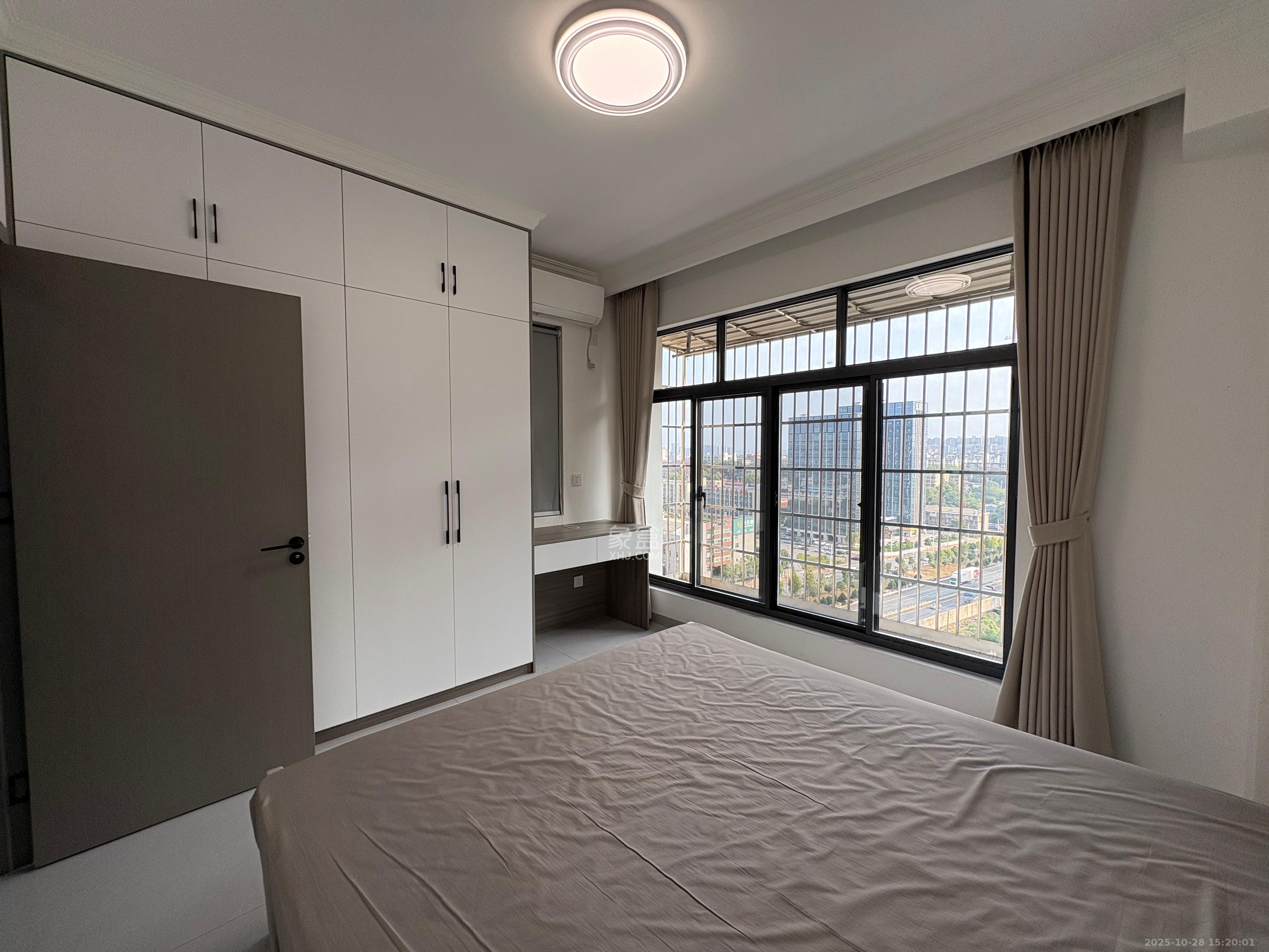 东宜新园  2室1厅1卫    1700.0元/月室内图