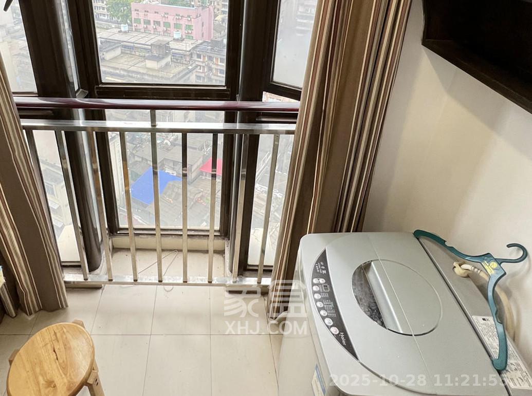 铂宫  1室1厅1卫    2000.0元/月室内图