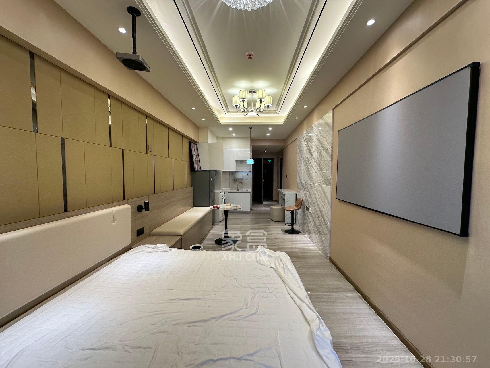 恒大誉府（融誉商业中心）  1室1厅1卫    1700.0元/月室内图