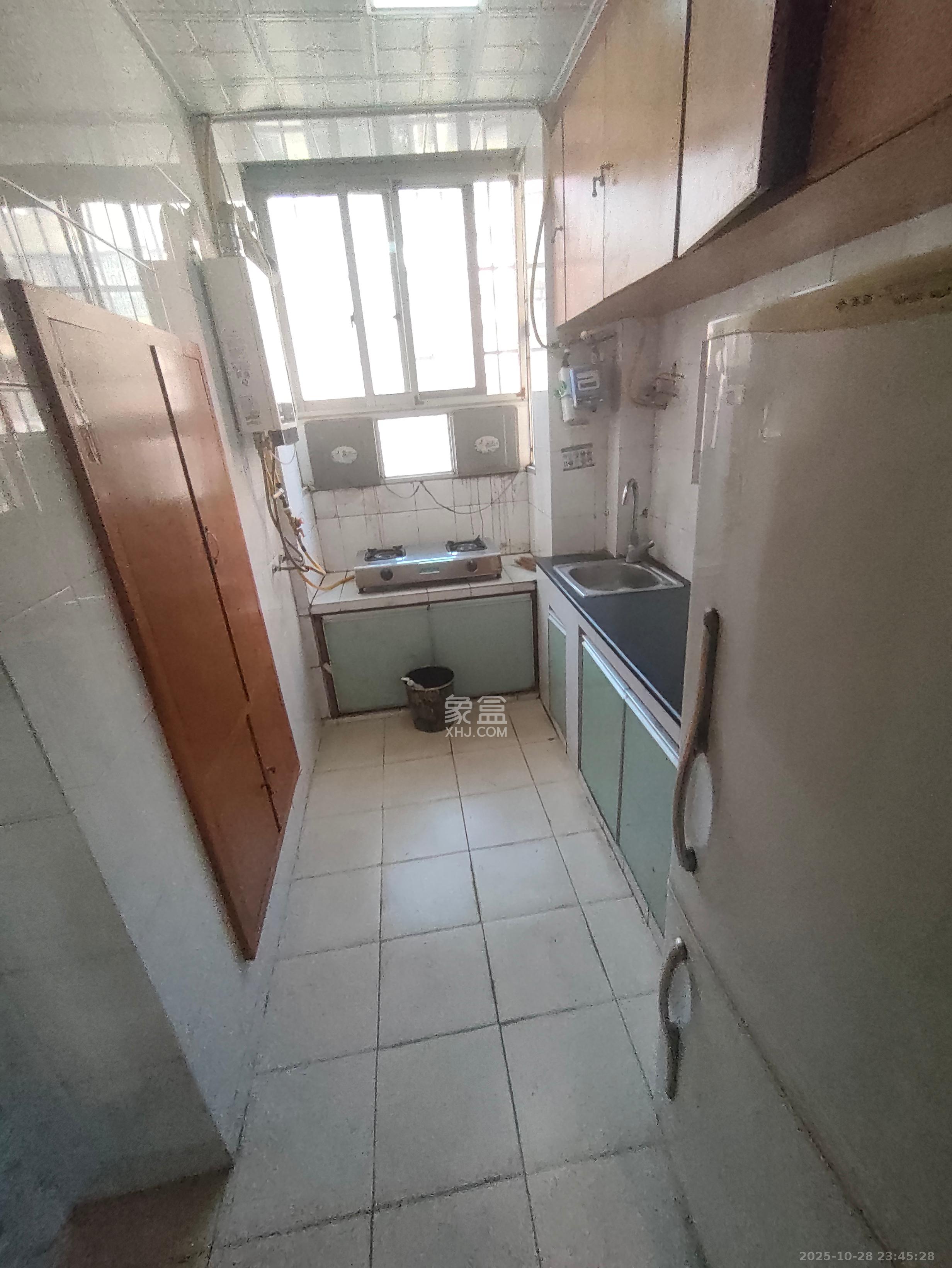 高岭小区  2室1厅1卫    1100.0元/月