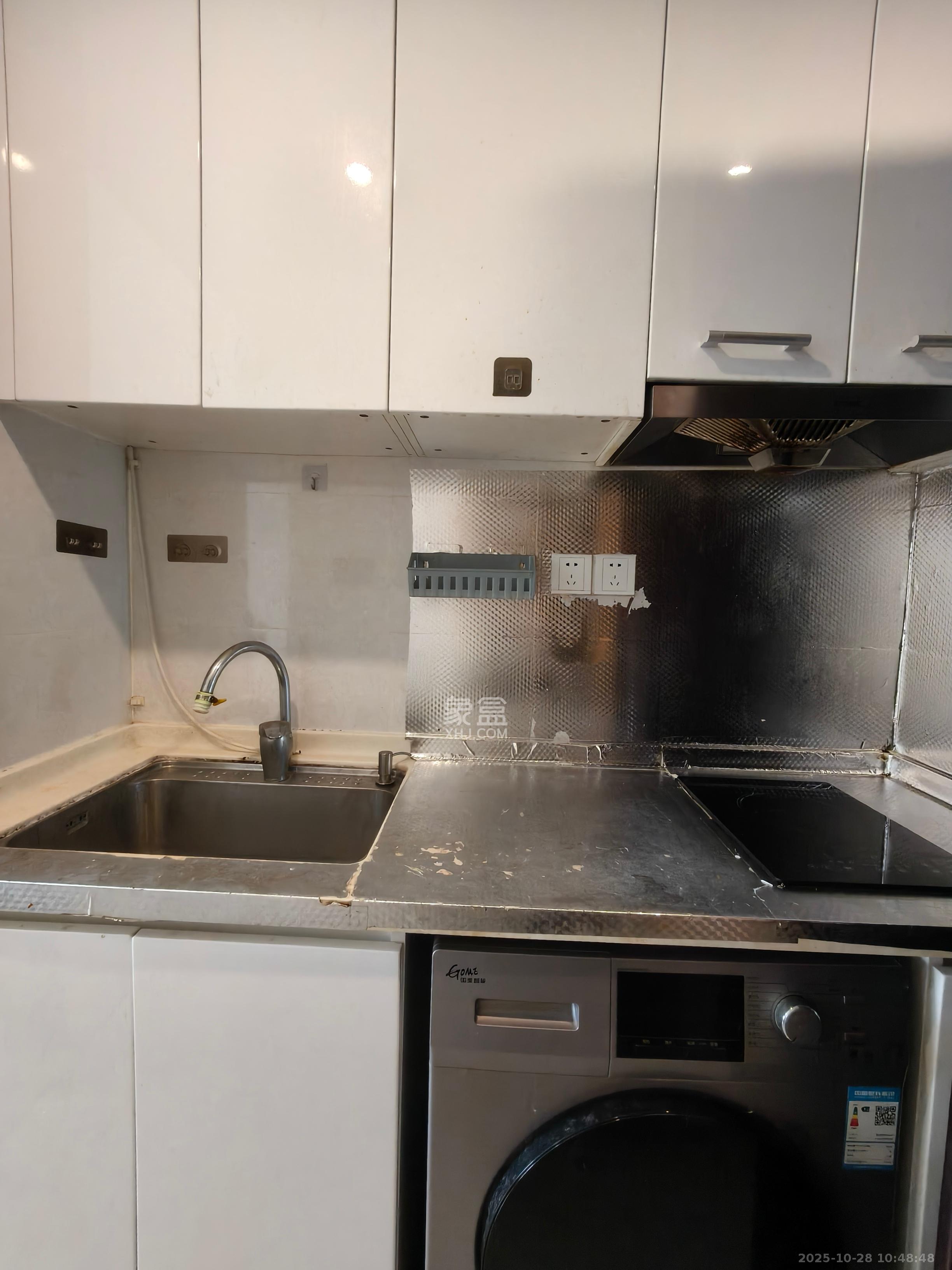 中海国际二期  1室1厅1卫    1000.0元/月室内图