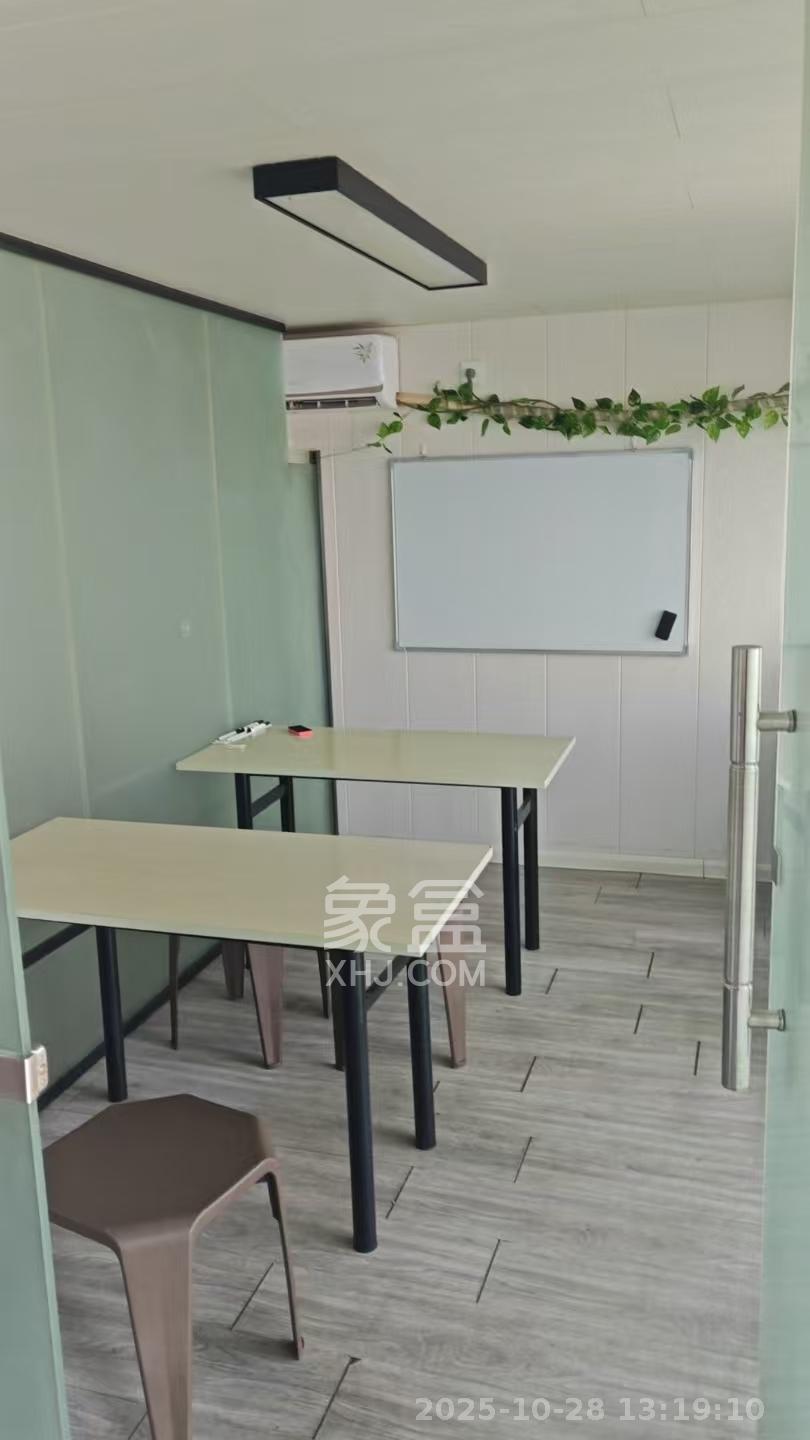 华润置地广场二期  1室0厅0卫    3500.0元/月室内图