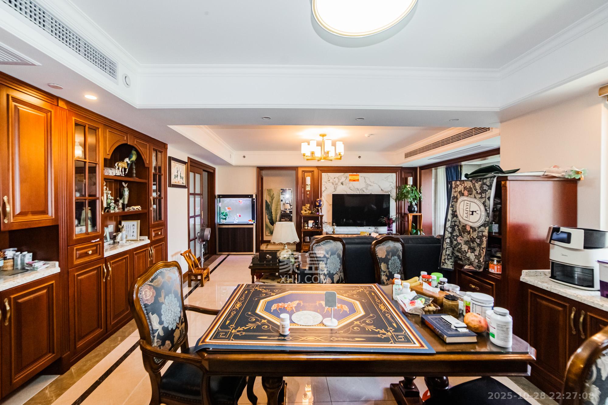 北辰三角洲C3区  3室2厅2卫    228.0万 北辰三角洲C3区  3室2厅2卫    228.0万客厅