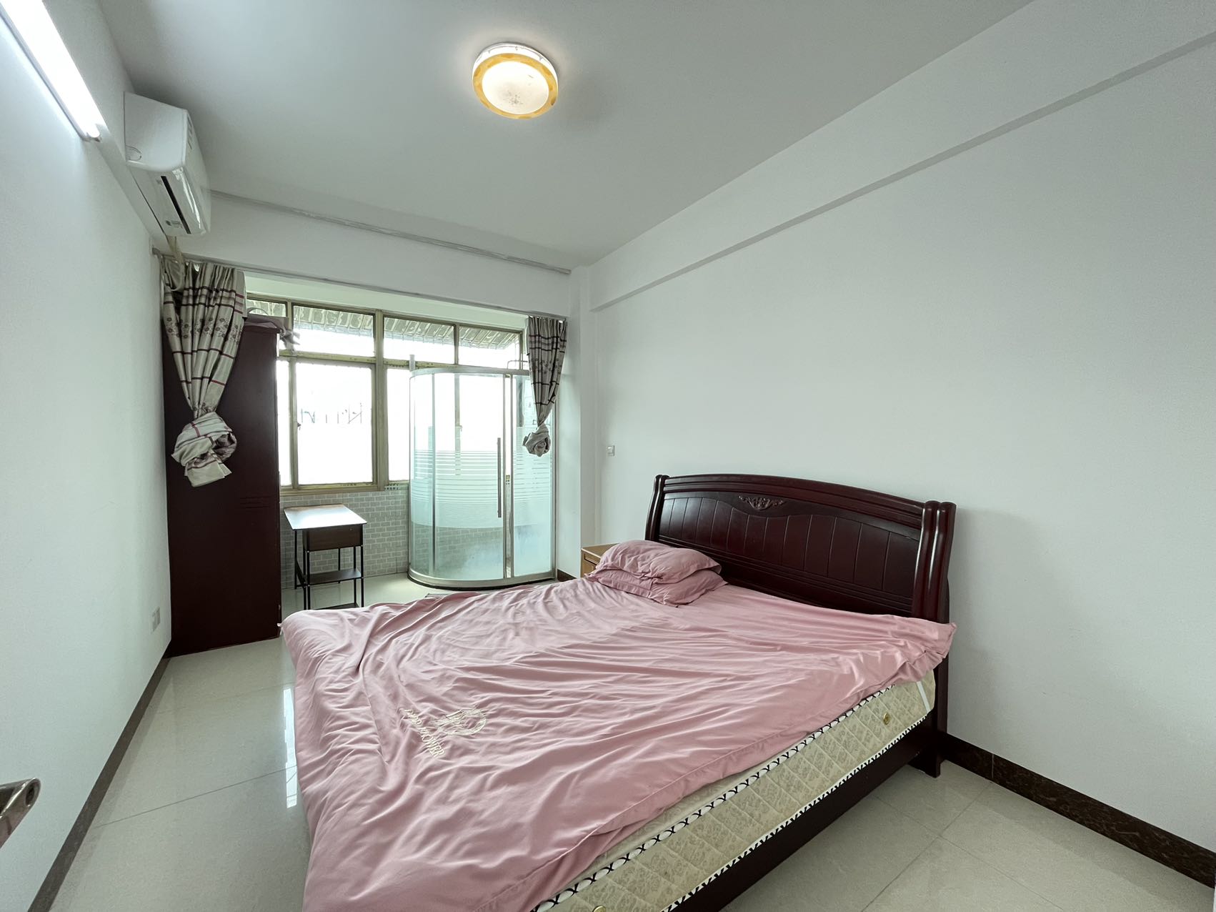 金鹿花园一期  3室2厅1卫    2500.0元/月室内图