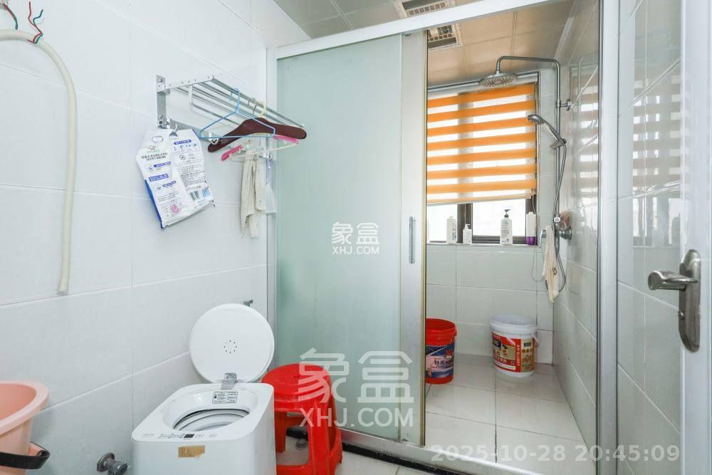 金茂梅溪湖  1室0厅0卫    3500.0元/月 金茂梅溪湖  1室0厅0卫    3500.0元/月室内图