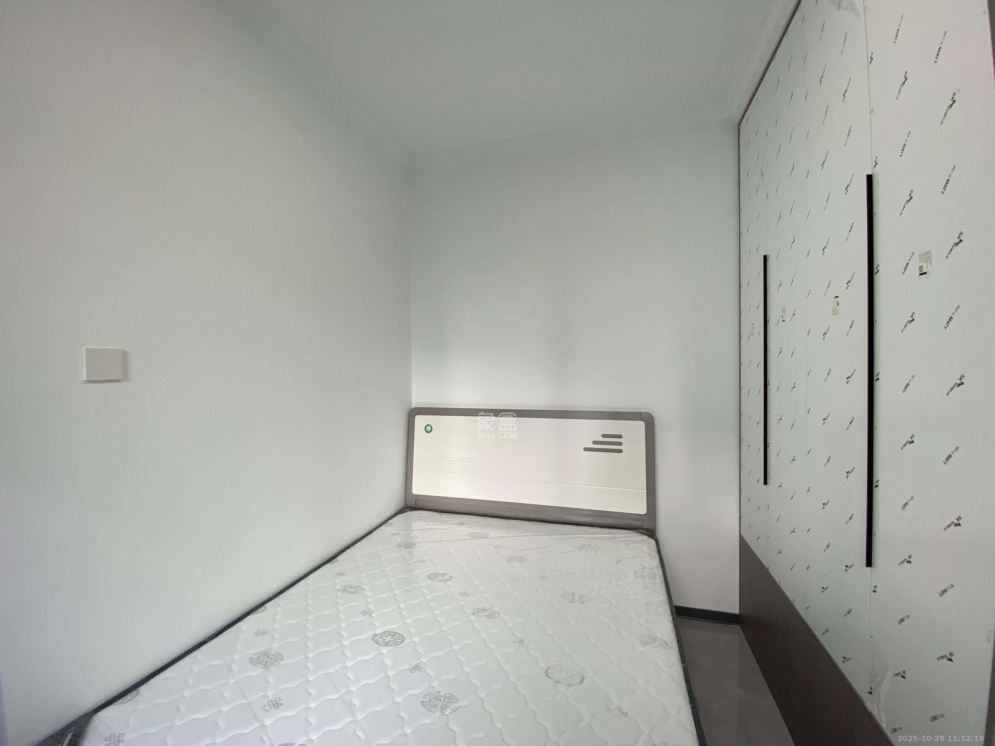 旭日嘉苑  2室2厅1卫    2600.0元/月室内图