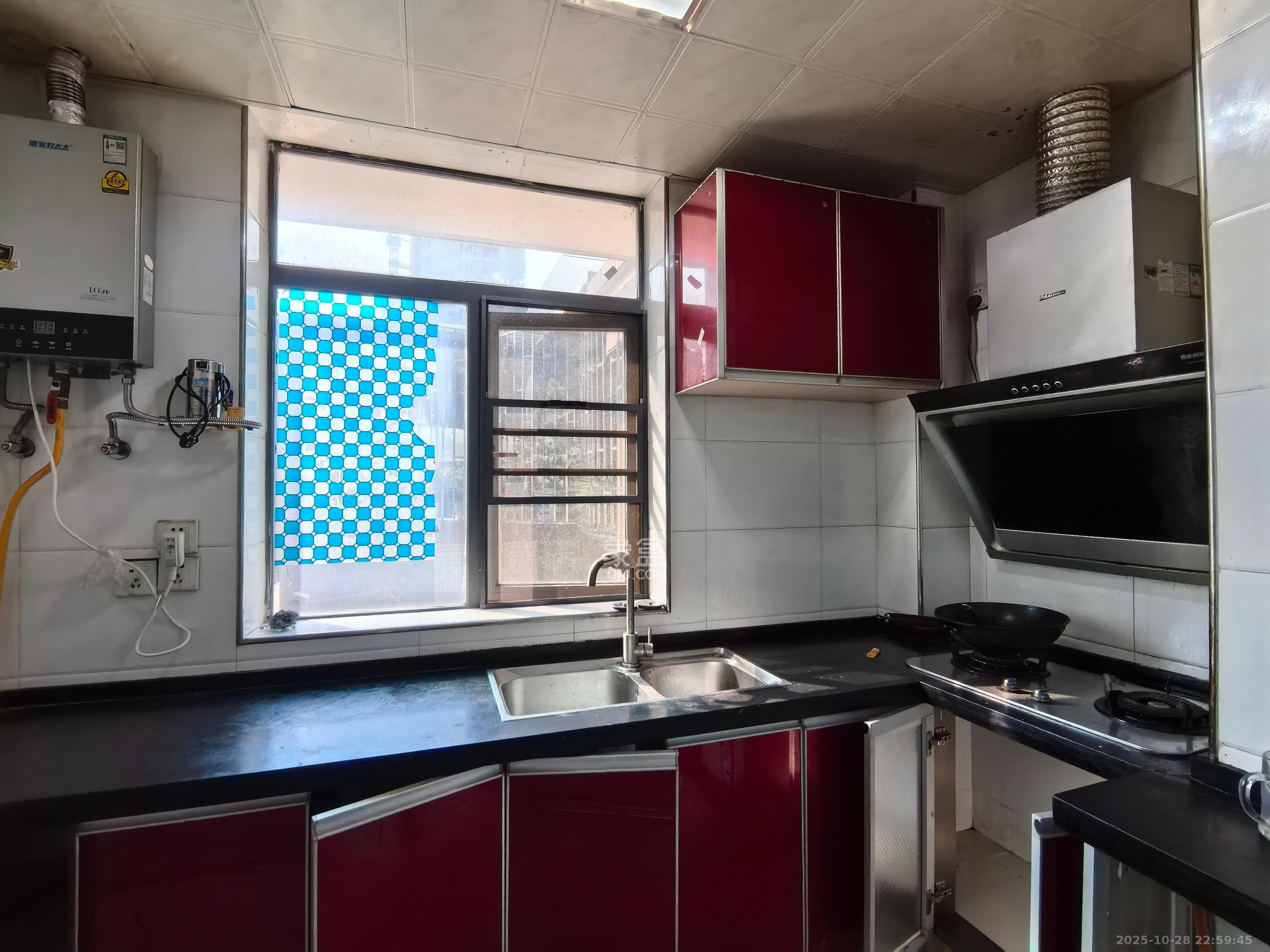 茶山馨苑 2室2厅1卫 1900.0元/月 茶山馨苑 2室2厅1卫 1900.0元/月室内图