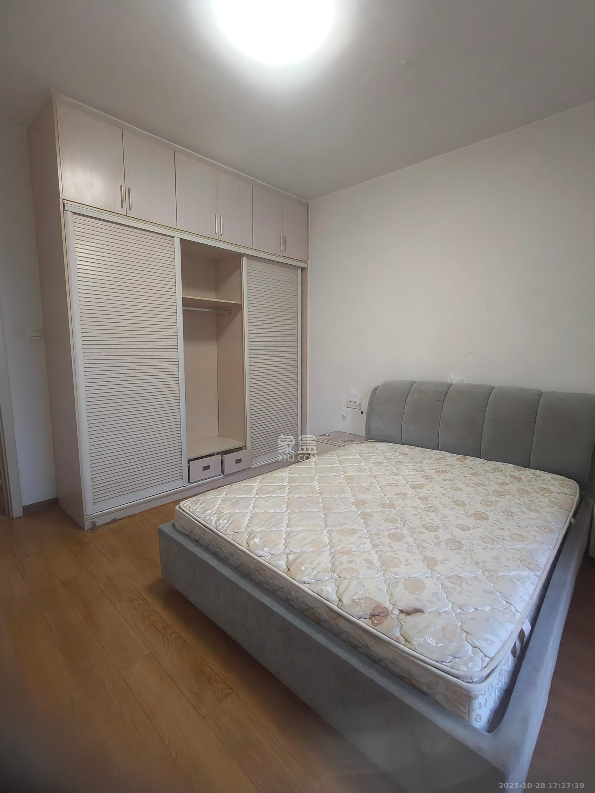 锦湘国际星城三期（锦绣苑）  2室1厅1卫    1900.0元/月室内图