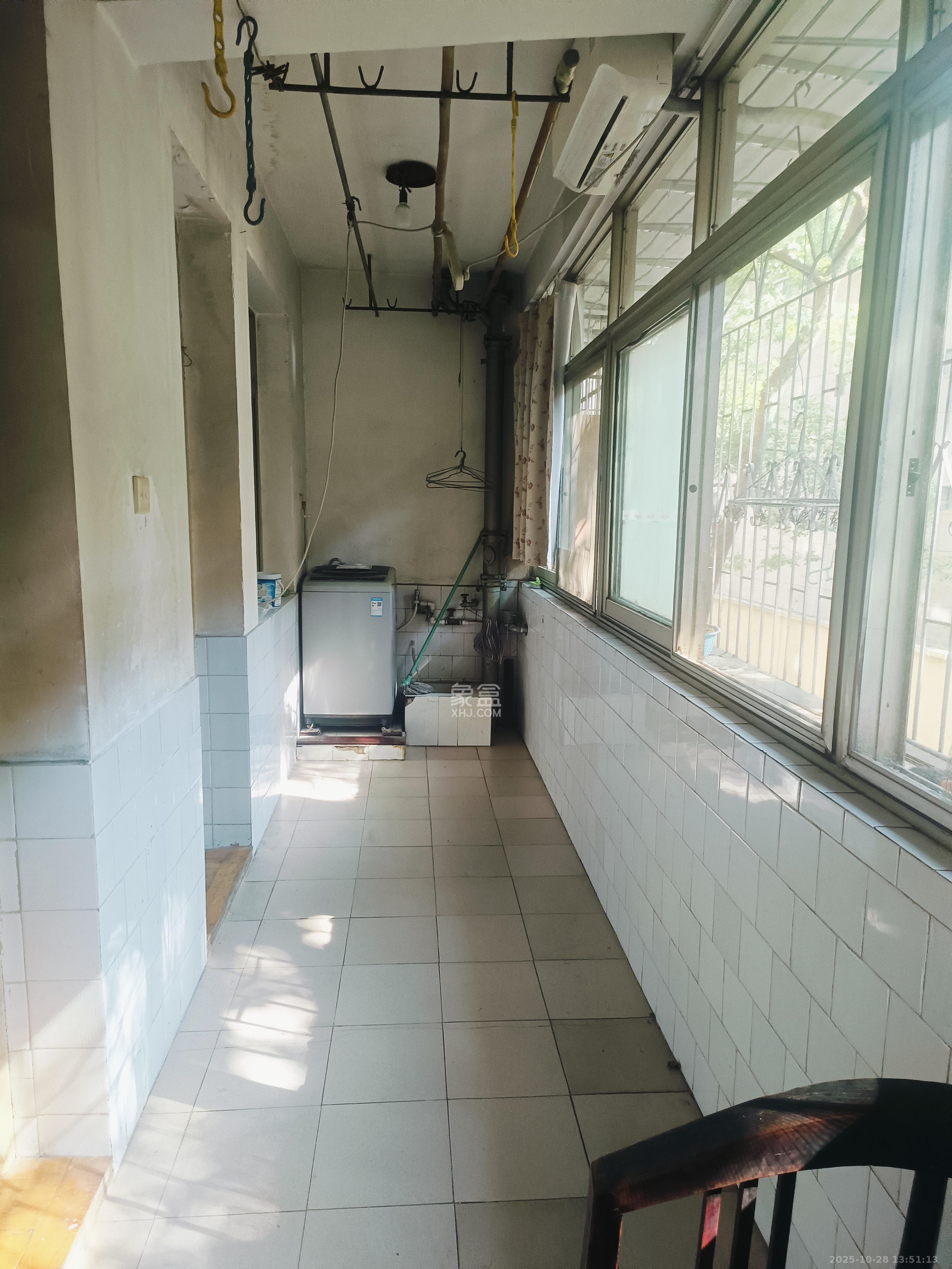 省委统战部宿舍  3室2厅1卫    2600.0元/月室内图