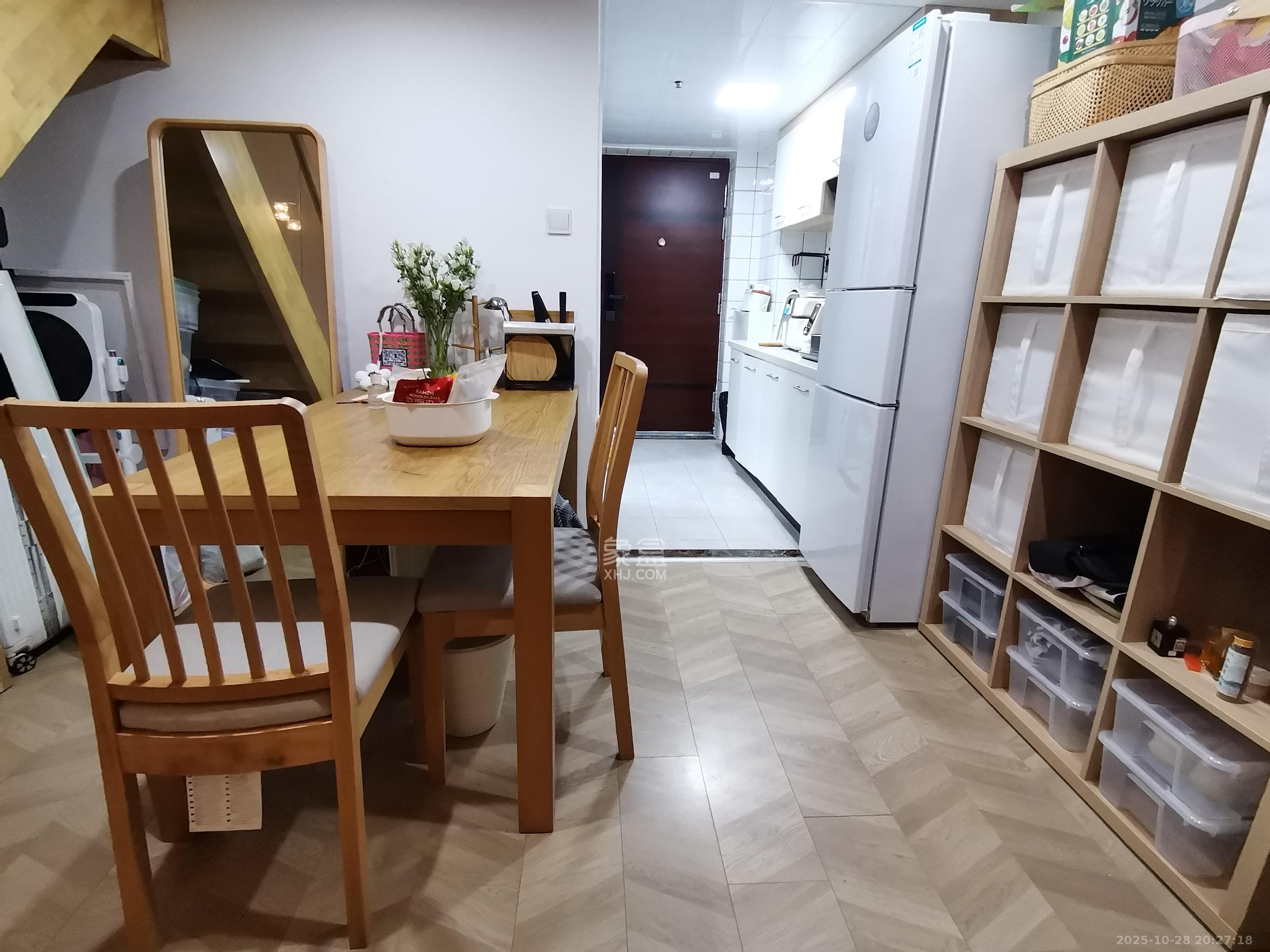 润和滨江府 1室1厅1卫 2000.0元/月 润和滨江府 1室1厅1卫 2000.0元/月室内图