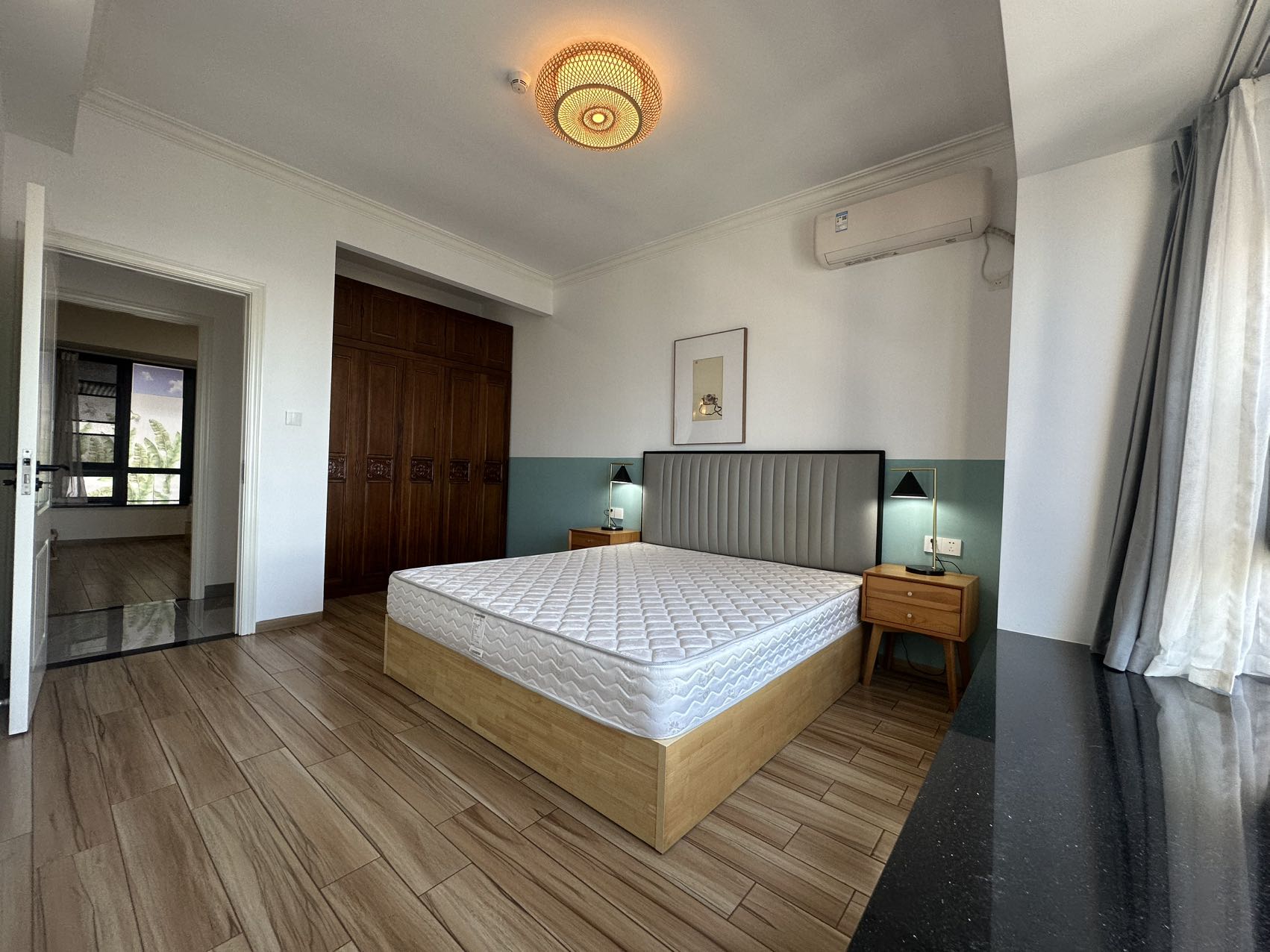 华润中心  2室2厅1卫    4200.0元/月 华润中心  2室2厅1卫    4200.0元/月室内图