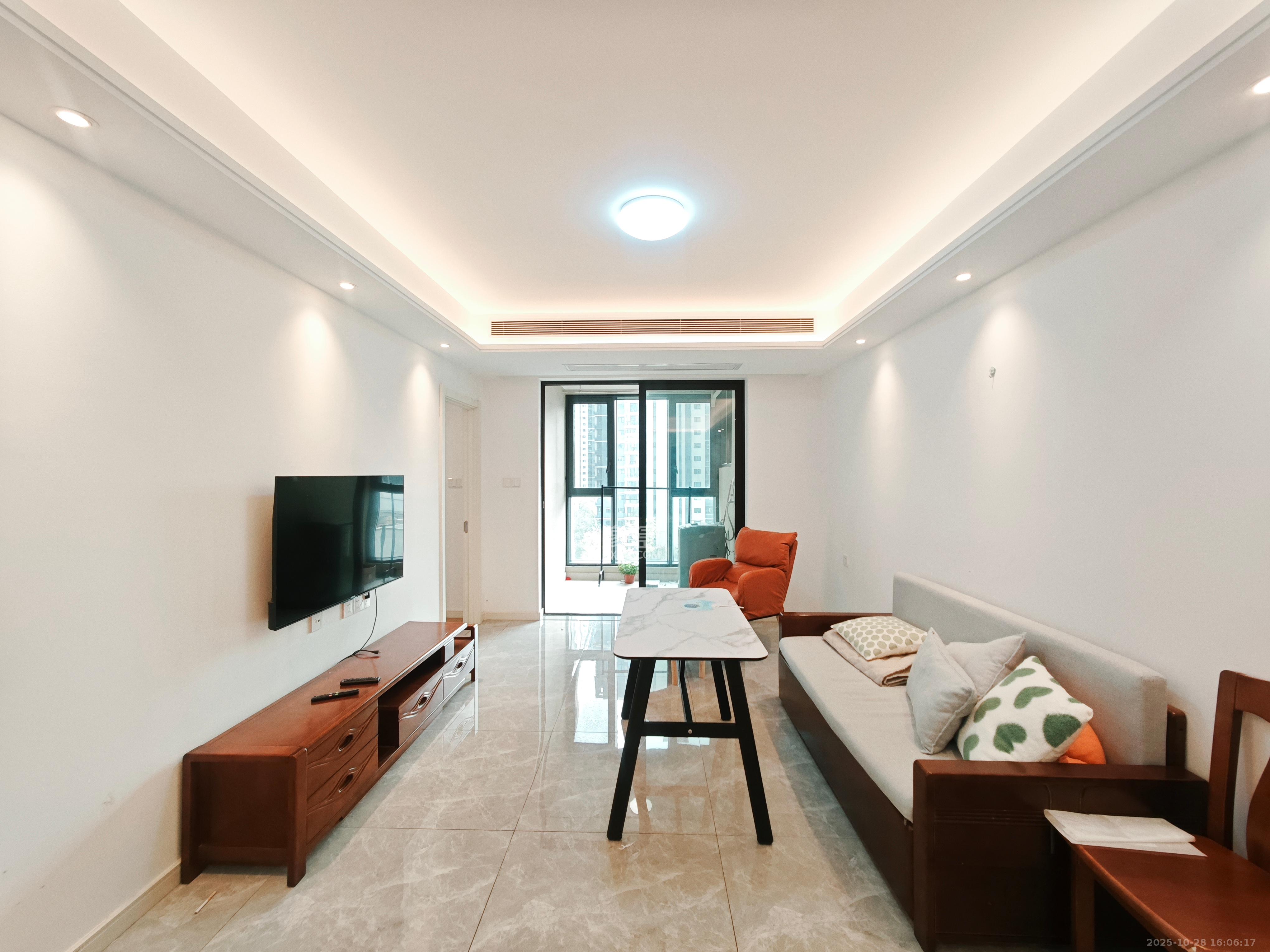 万科金色梦想C区  3室2厅2卫    3000.0元/月