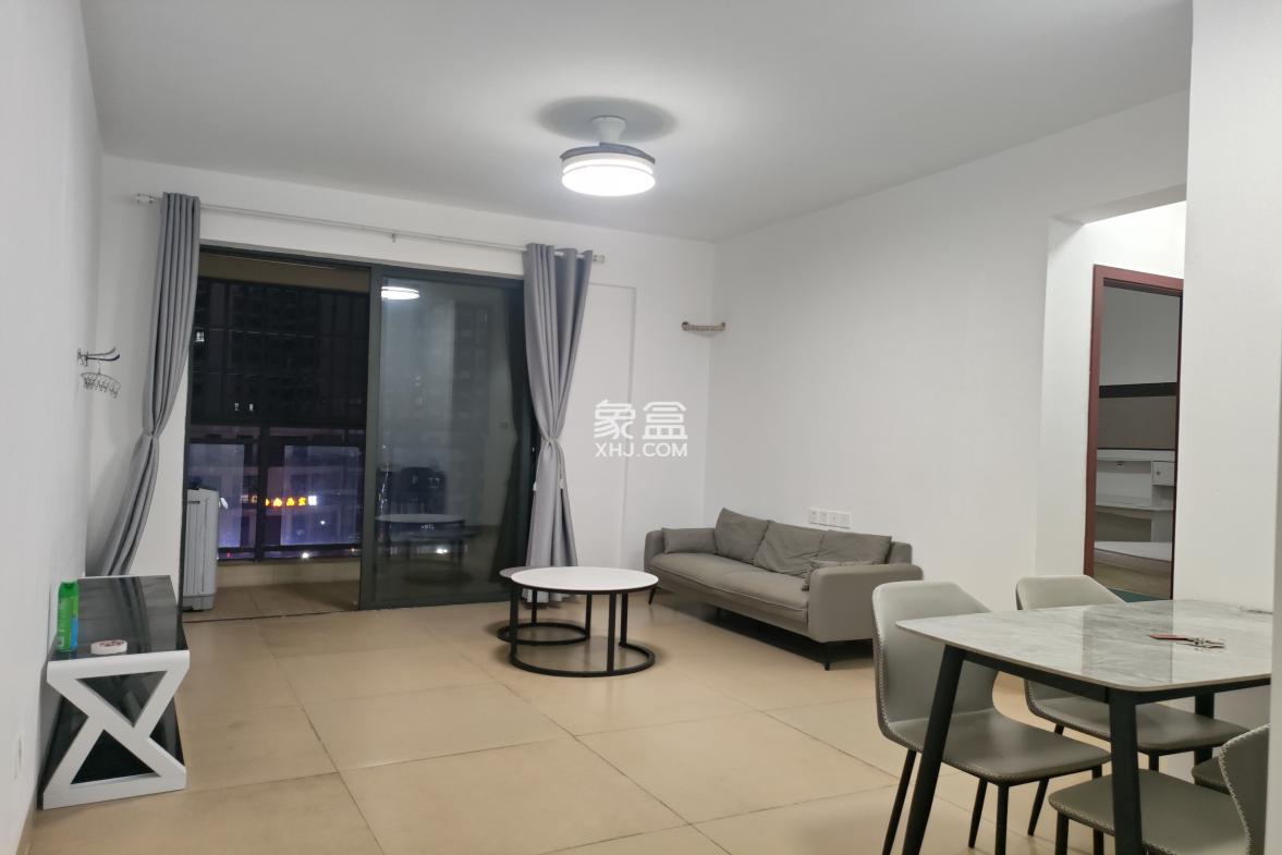 冠盛天泽园 2室2厅1卫 2400.0元/月 冠盛天泽园 2室2厅1卫 2400.0元/月室内图