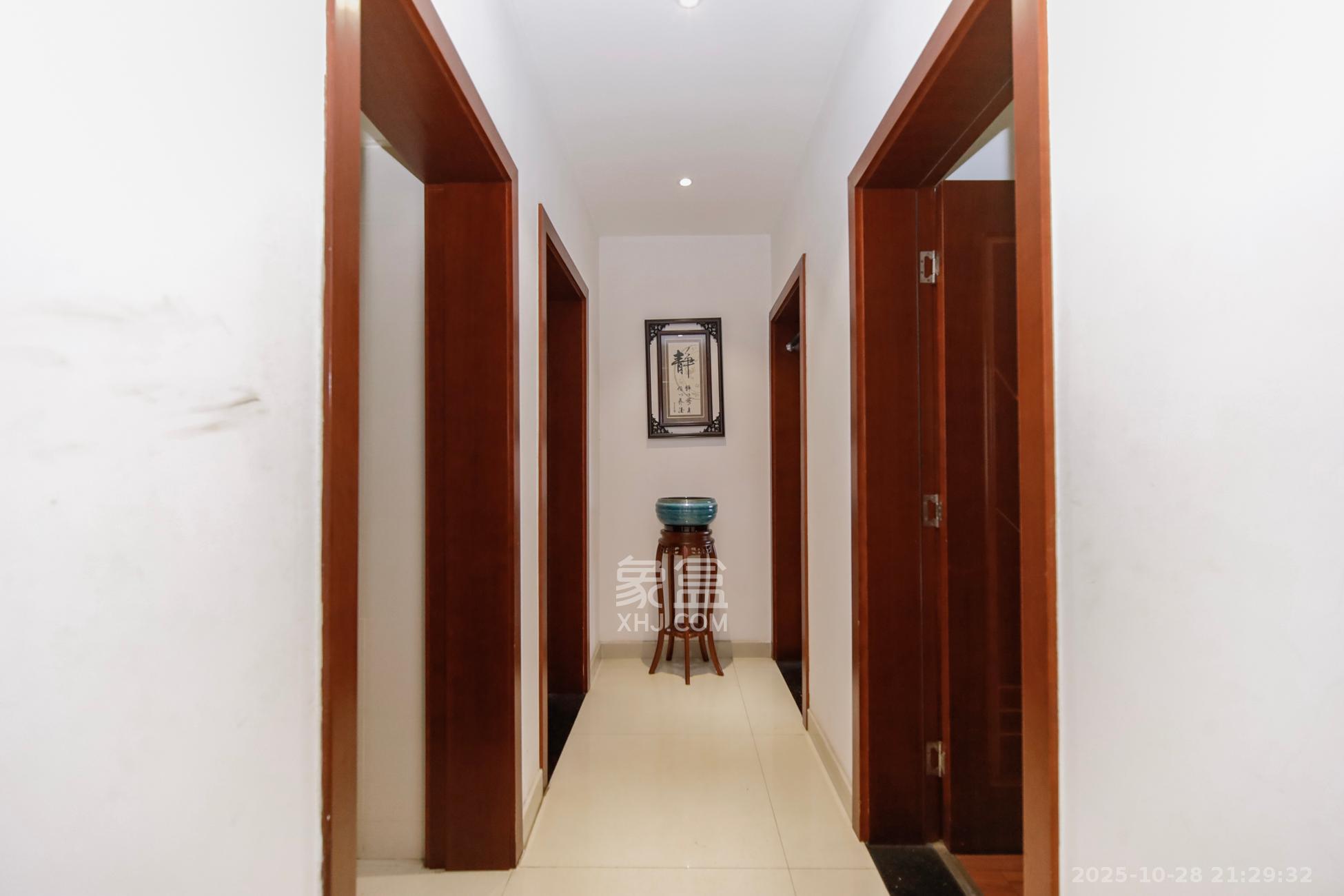 湘樟园小区（湘樟家园）  3室2厅2卫    82.0万其他