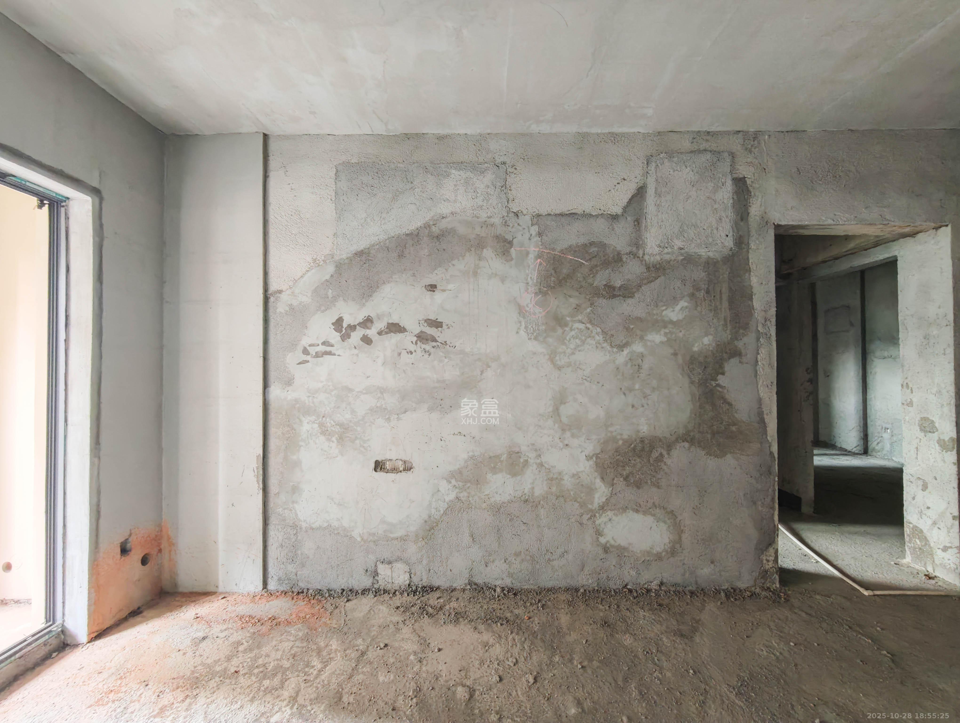 潇湘名城(新里程潇湘名城)  2室2厅1卫    70.0万