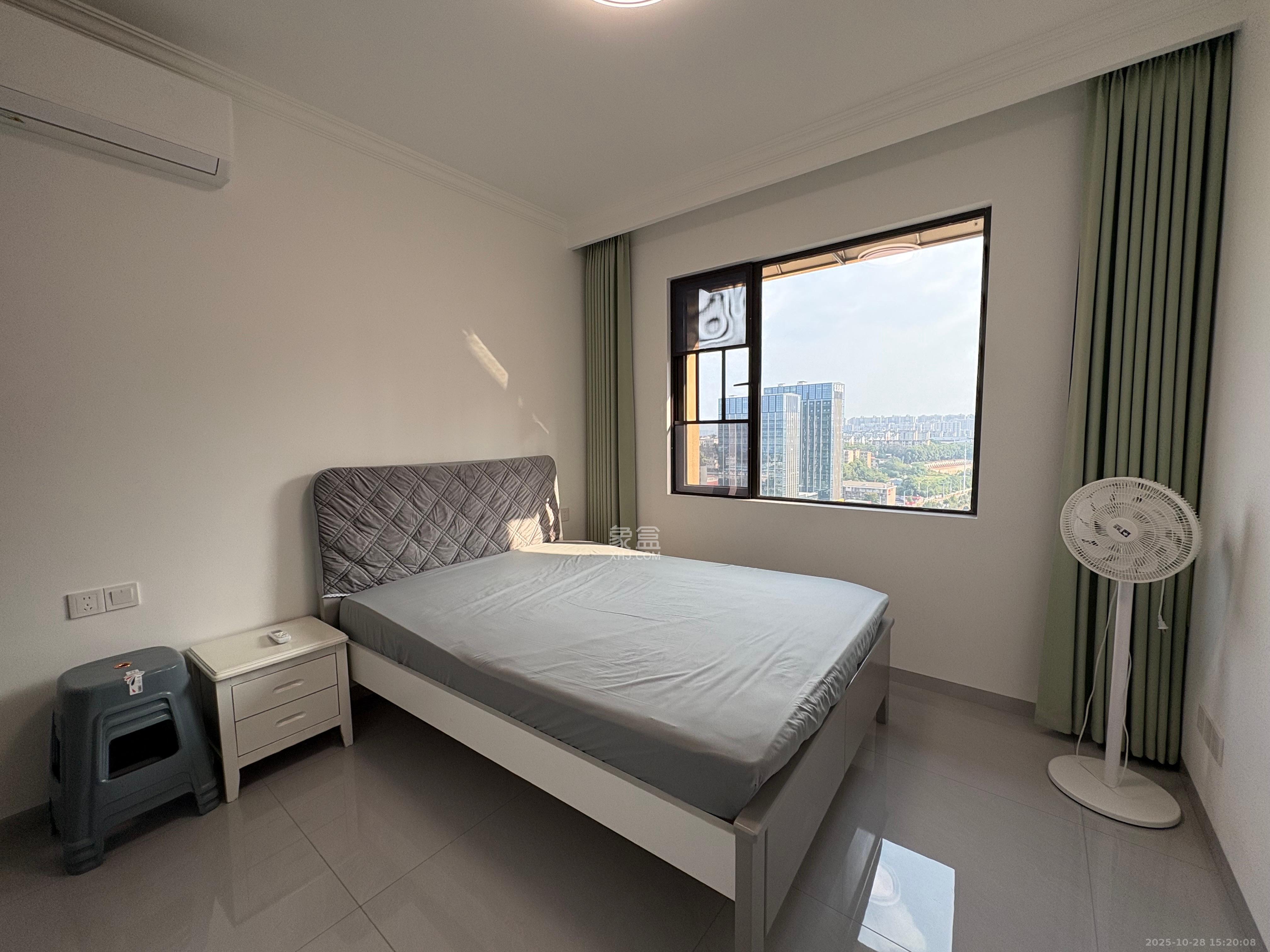 东宜新园  2室1厅1卫    1700.0元/月室内图