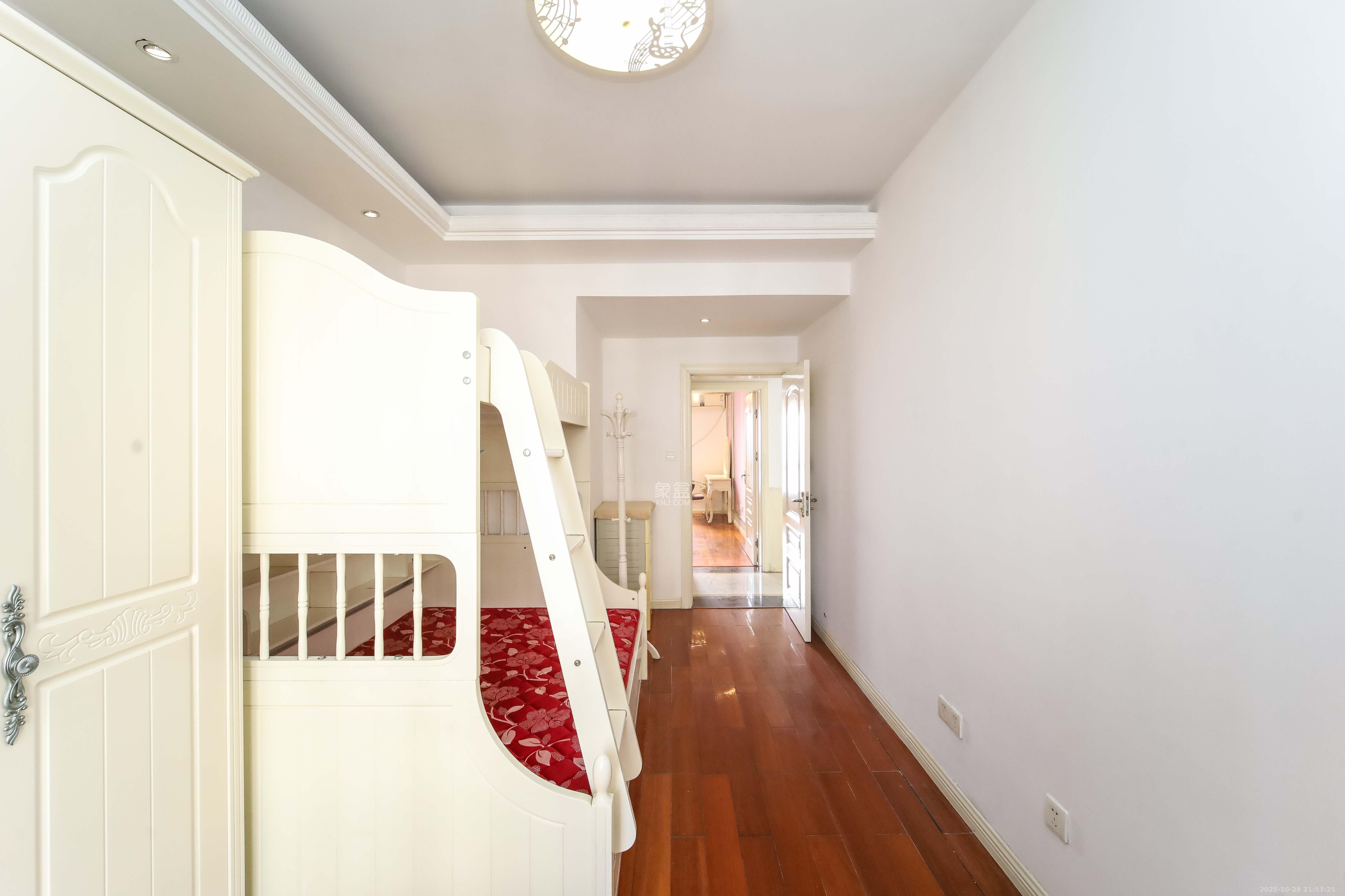 东门壹号家园  3室2厅2卫    100.0万 东门壹号家园  3室2厅2卫    100.0万卧室