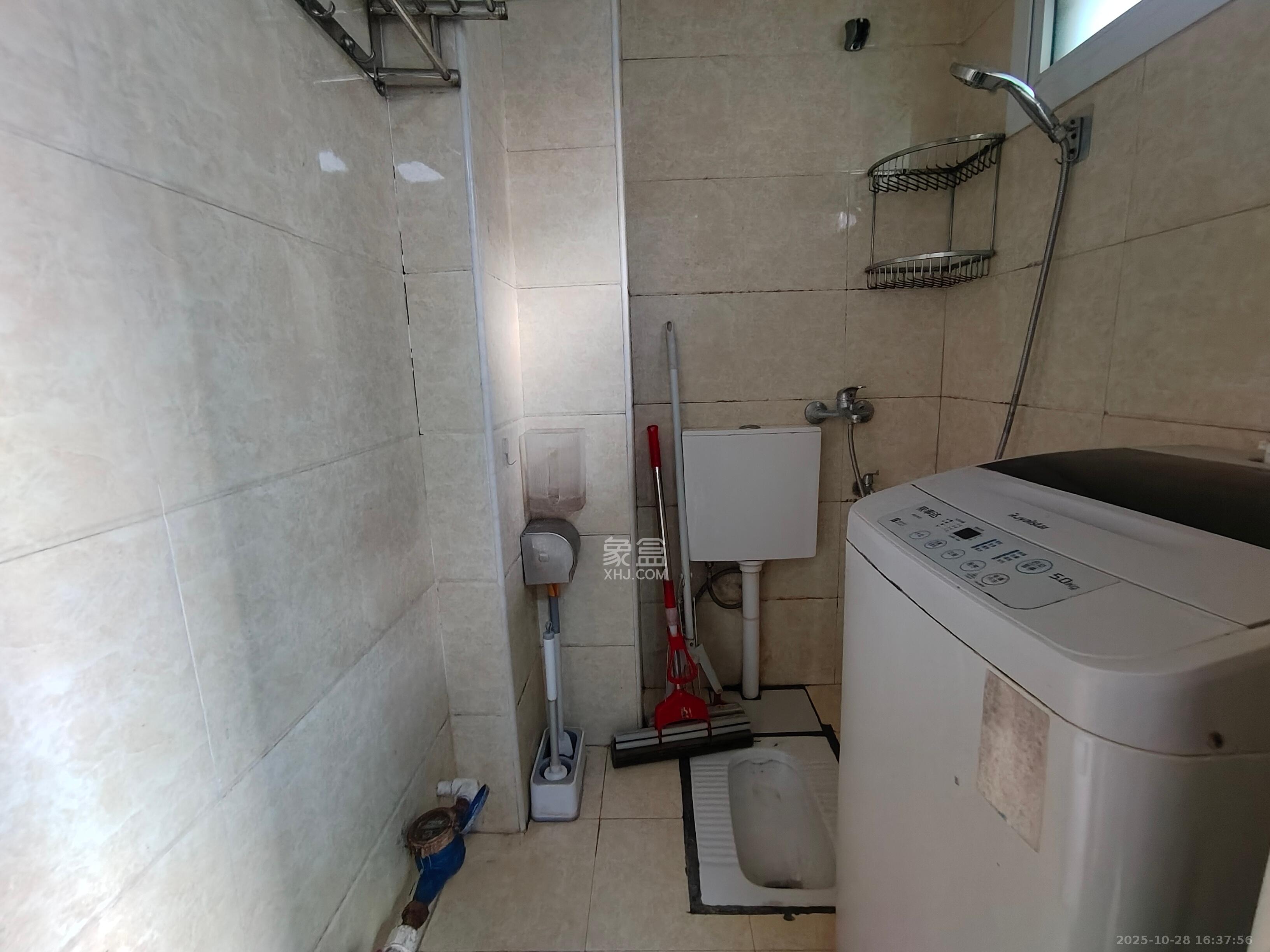 上峰苑(兰亭玥岛) 1室1厅1卫 1600.0元/月 上峰苑(兰亭玥岛) 1室1厅1卫 1600.0元/月室内图