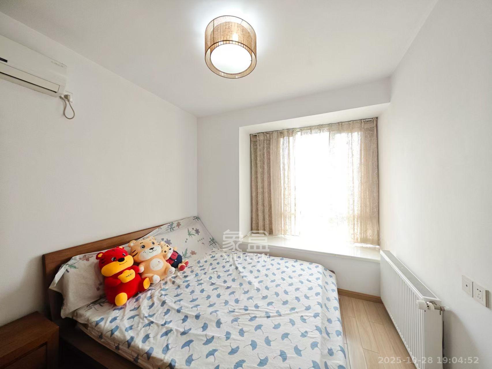 奥林匹克花园  3室2厅2卫    3500.0元/月 奥林匹克花园  3室2厅2卫    3500.0元/月室内图